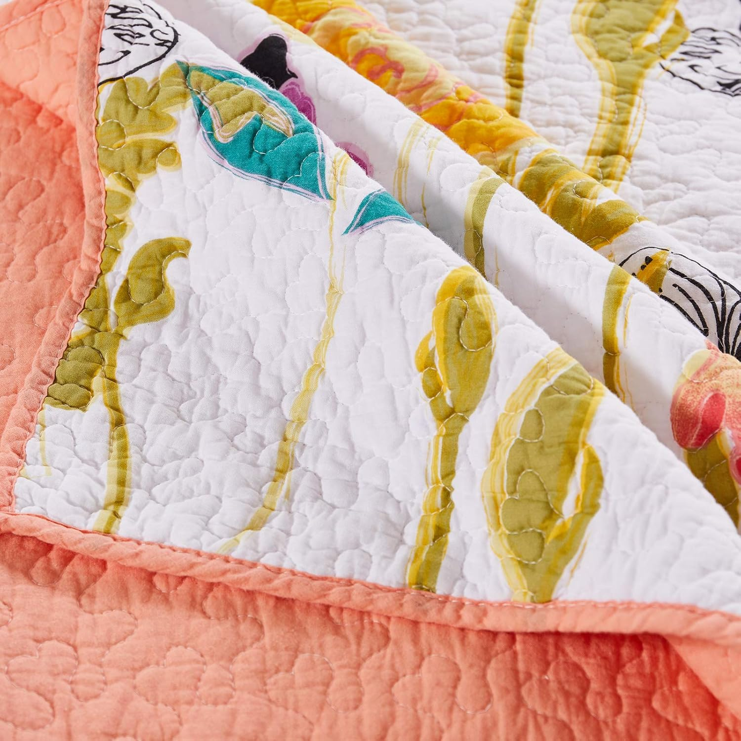 Greenland Home Fashions Watercolor Dream Quilt Set image number 5