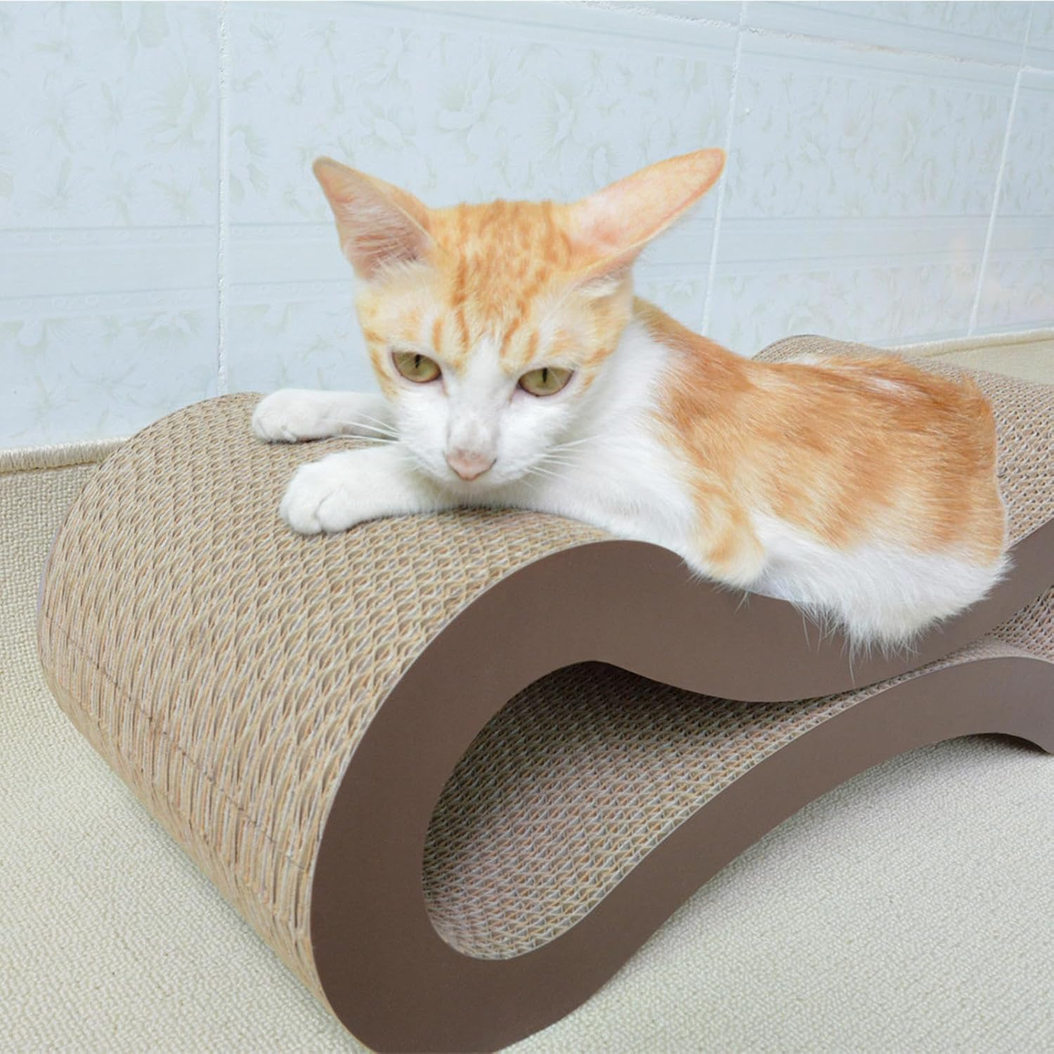 Cat Scratcher Cardboard Lounge Bed, Cat Scratching Post with Catnip, Durable Board Pads Prevents Furniture Damage,B image number 3