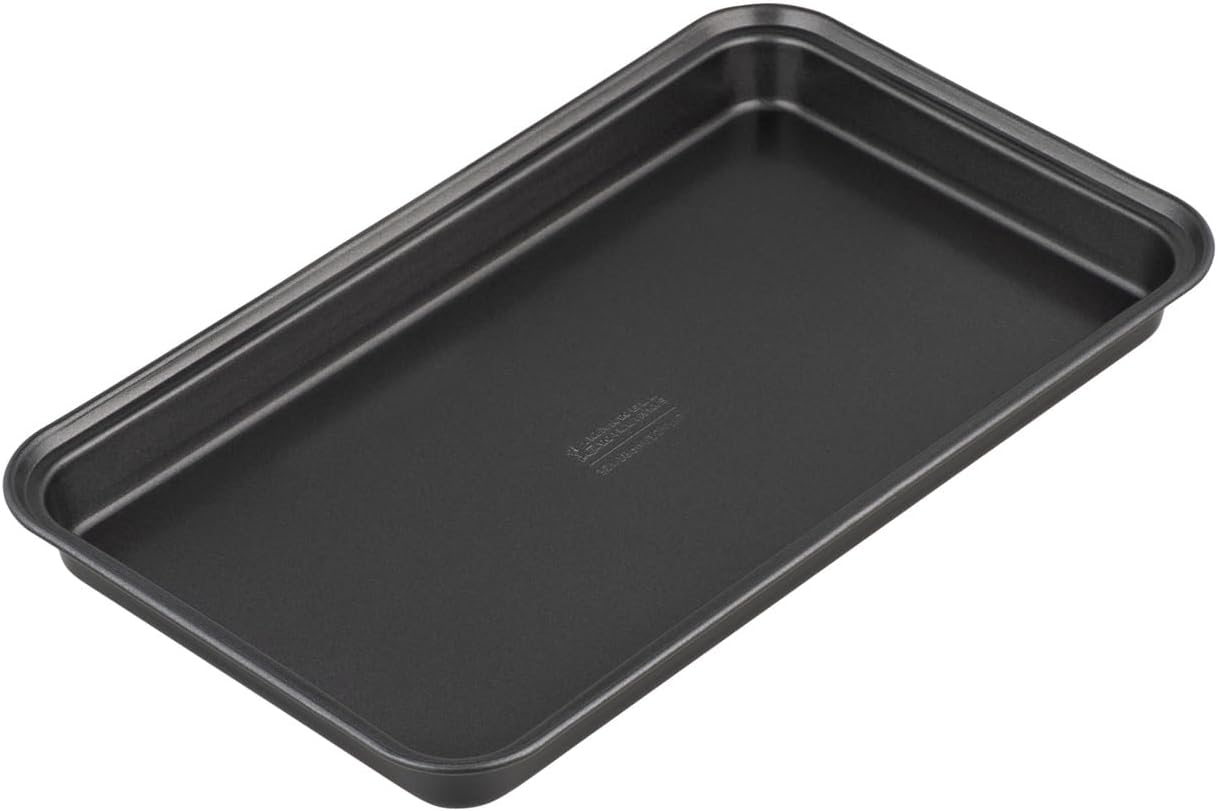 Maxwell & Williams Bakermaker Non-Stick round Pizza Crisper 30.5Cm image number 3