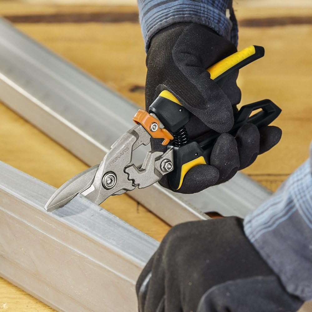 Fiskars Powergear Aviation Snips (Straight Cut) image number 4