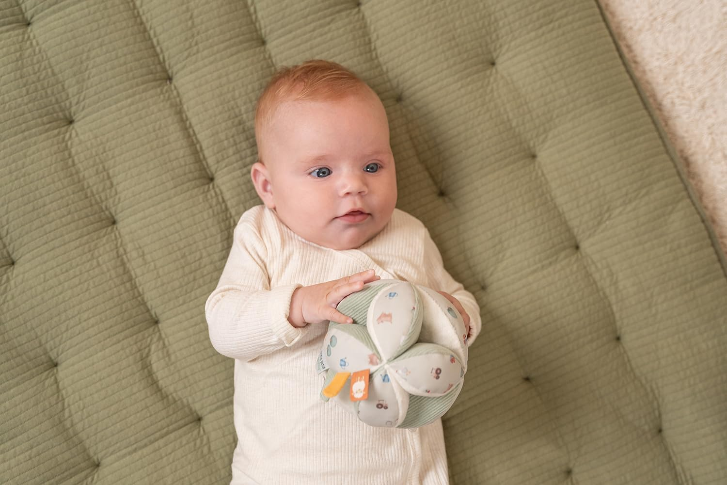 Little Dutch Little Farm Gripping Ball image number 2