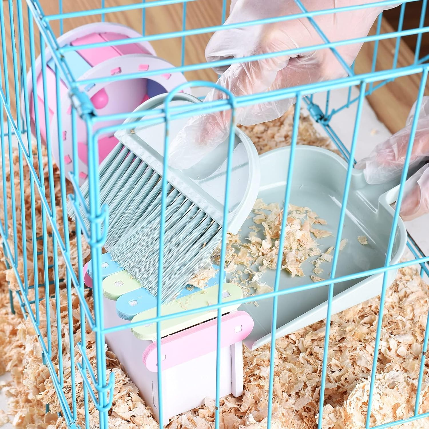 Pet Cage Clean Set for Rabbit Cages Guinea Pig Hamster Cat Ferret Birds Parrot Chinchilla， Small Animals Pet Playpen Bedding Cleaning Brush Dustpan and Broom Foam Sponge image number 1