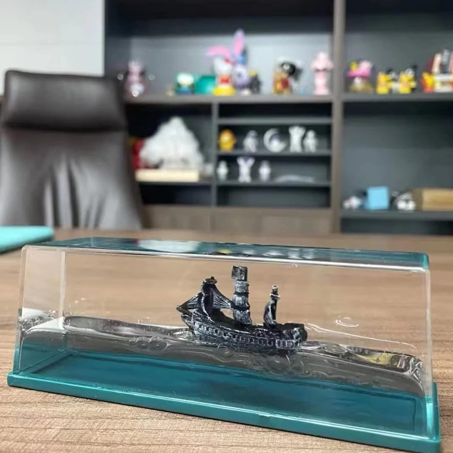 Cruise Ship Fluid Drift Bottle | Cruise Ship Toy | Unsinkable Boat in a Box | Cruise Ship Model Decoration | Desk Toy Gifts for Display Cases Home Decor image number 2