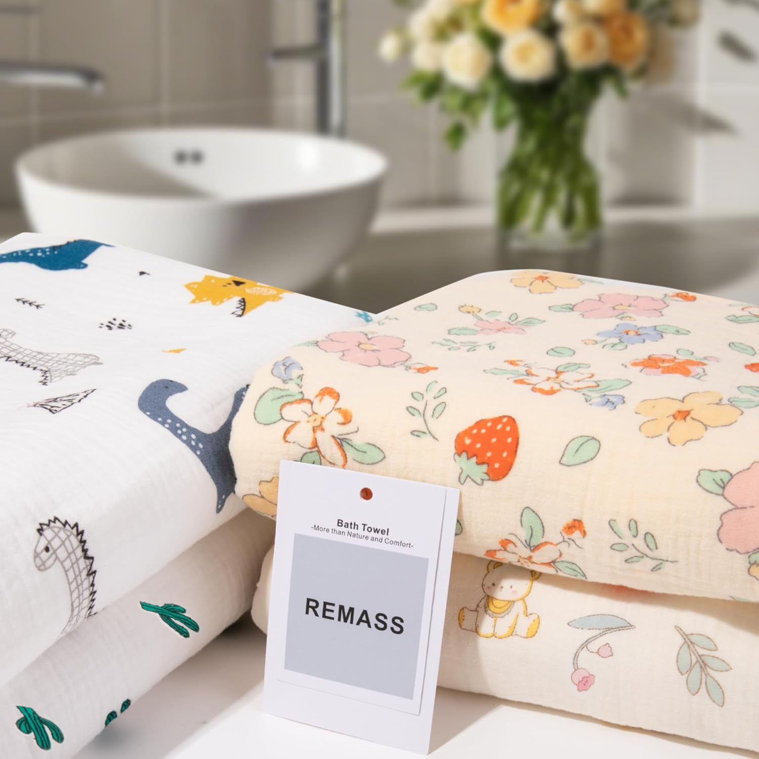 Hooded Towel Muslin Hooded Towel Made from Organic Cotton 6-Layer Cotton Bath Towel, Soft Bath Towels for Toddler Baby, Toddler Towels with Hood,1-5 Years Old Kids image number 4