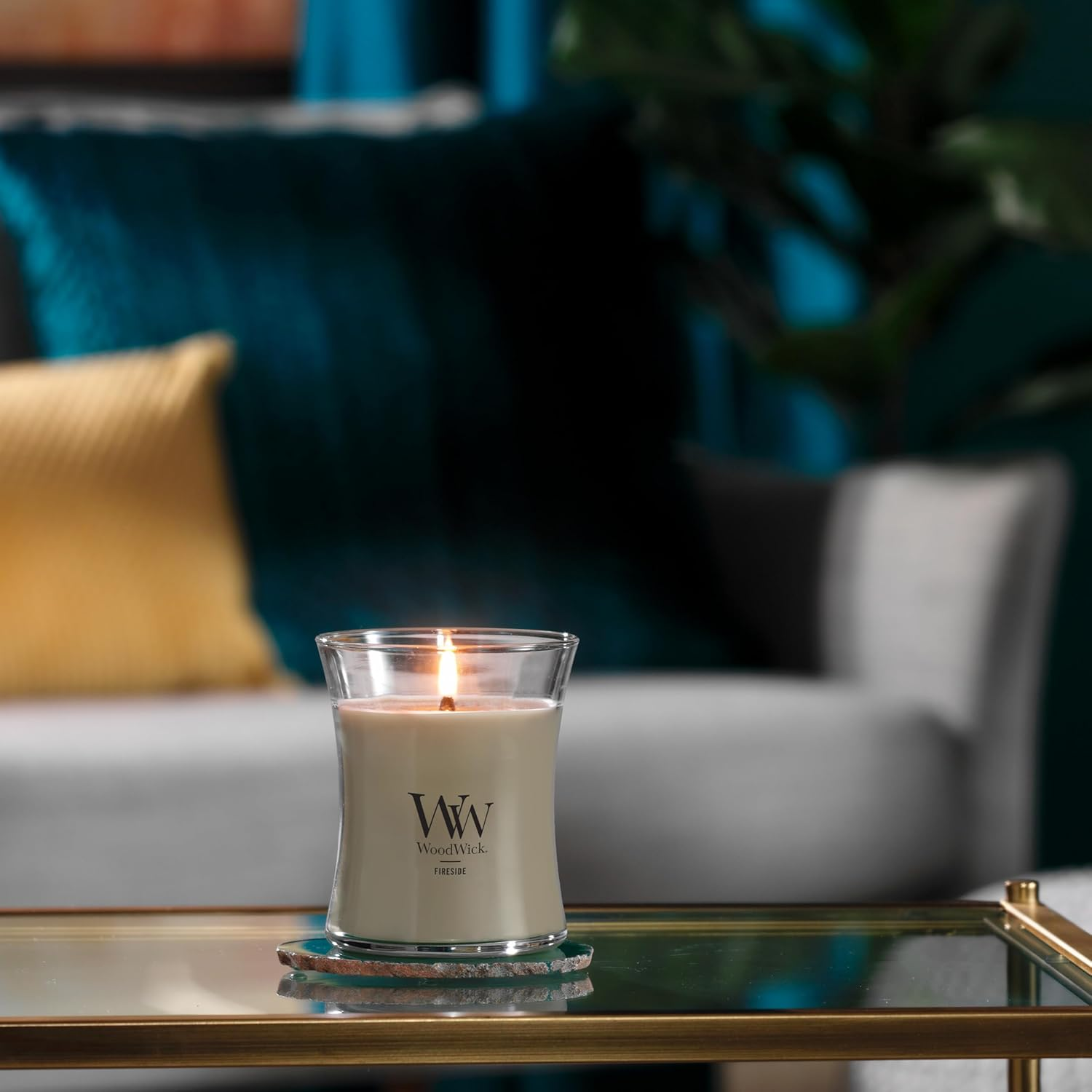 Woodwick Fireside Candle Hourglass Jar Candle, Medium image number 3