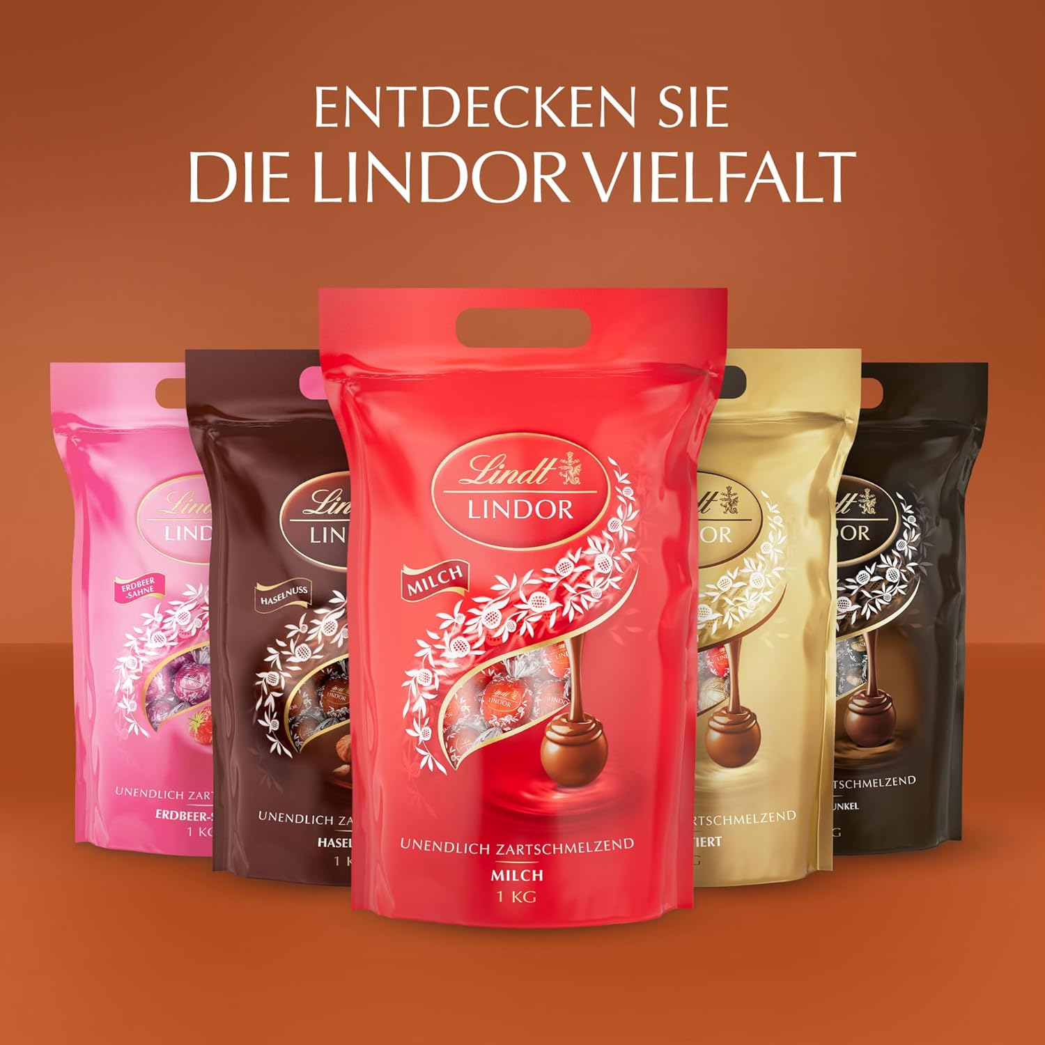 Lindt LINDOR Hazelnut Bag 1Kg image number 4