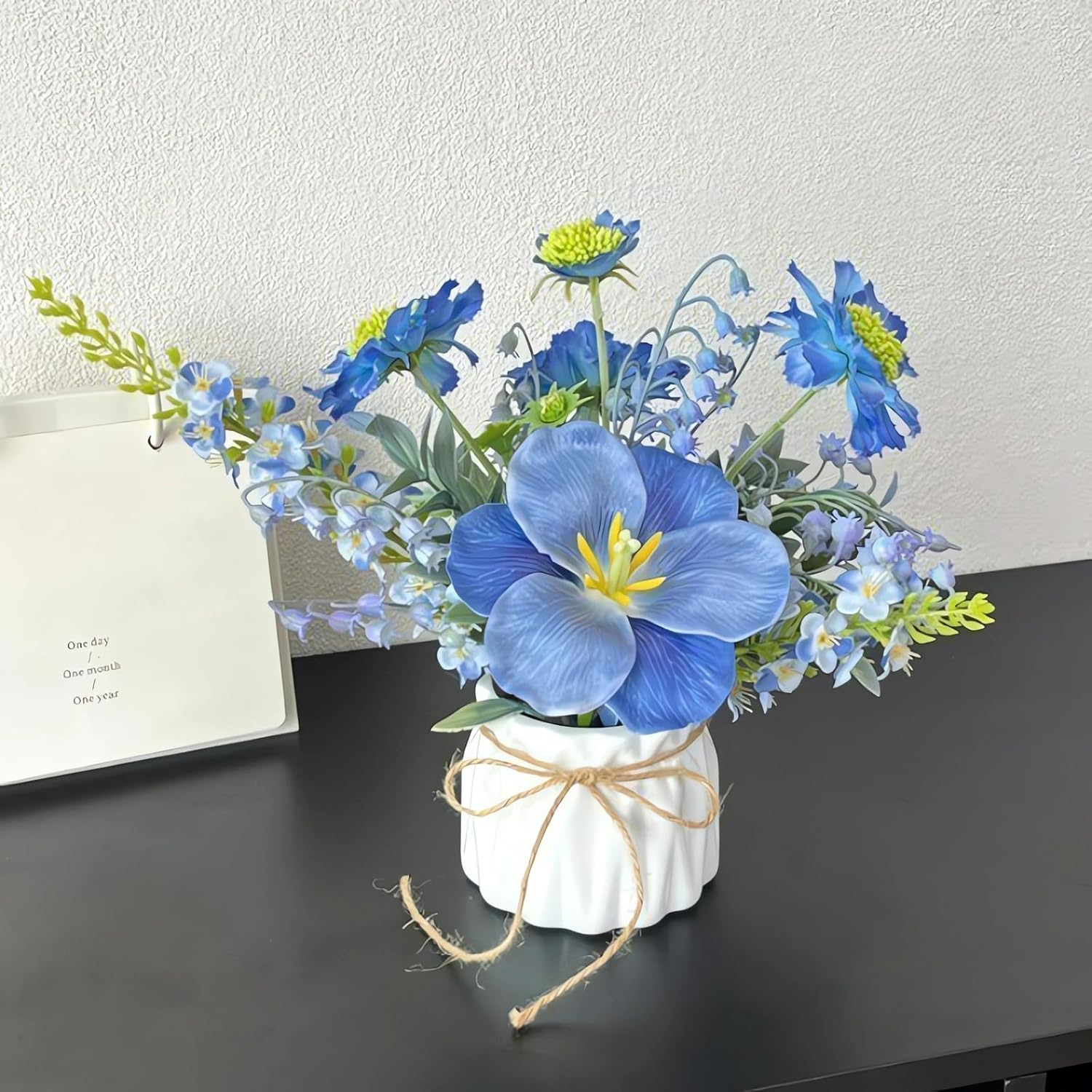 Artificial Flower Arrangement with Roses and Daisies in White Ceramic Vase, Mixed Bouquet A218 (White)