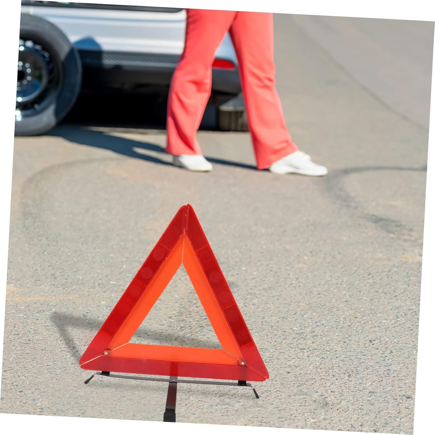 Hohopeti Reflective Warning Triangle Safety Triangles for Road Easy to Store Car Use Kit image number 5