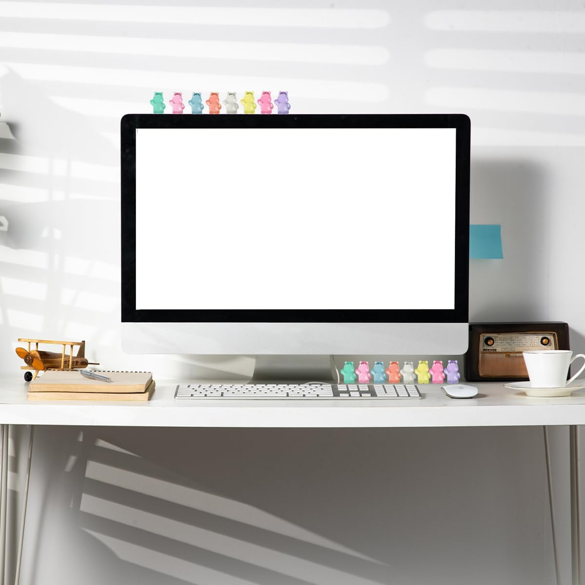 Mini Resin Hippos, 30 PCS Mini Resin Animal Figures for Potted Landscape Dollhouse Ornaments (3Cm) image number 4