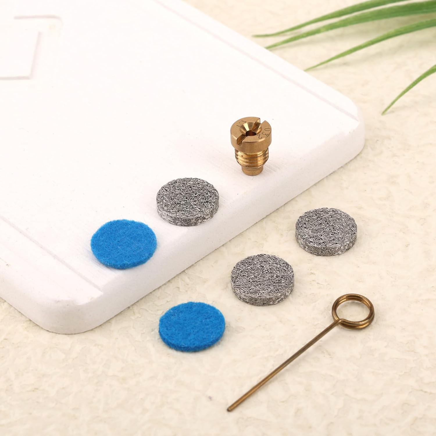 0.04In Foam Cannon Orifice Nozzle Tips, 3000 PSI Foam Cannon Nozzle Replacement Universal Thread Foam Cannon Nozzle with 3 Foam Maker Mesh Cleaning Needle and 2 Cotton Pads for Snow Foam Lance Parts