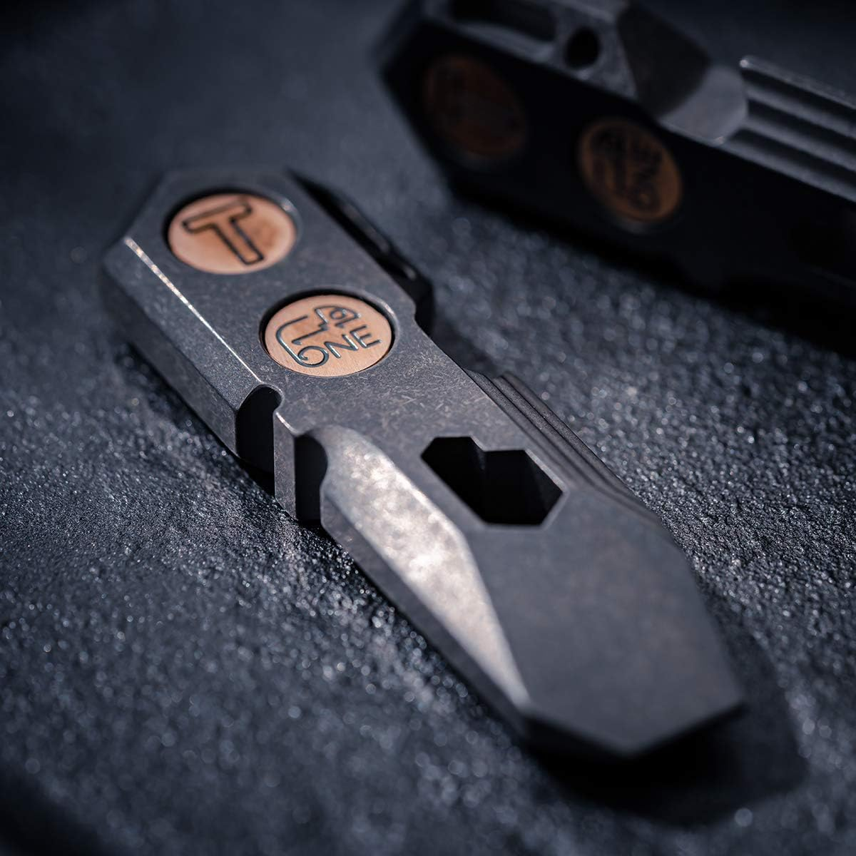 Titanium Pry Bar EDC Multi Tool with Bottle Opener Screwdriver Function Keychain Tools Outdoor Gear image number 6