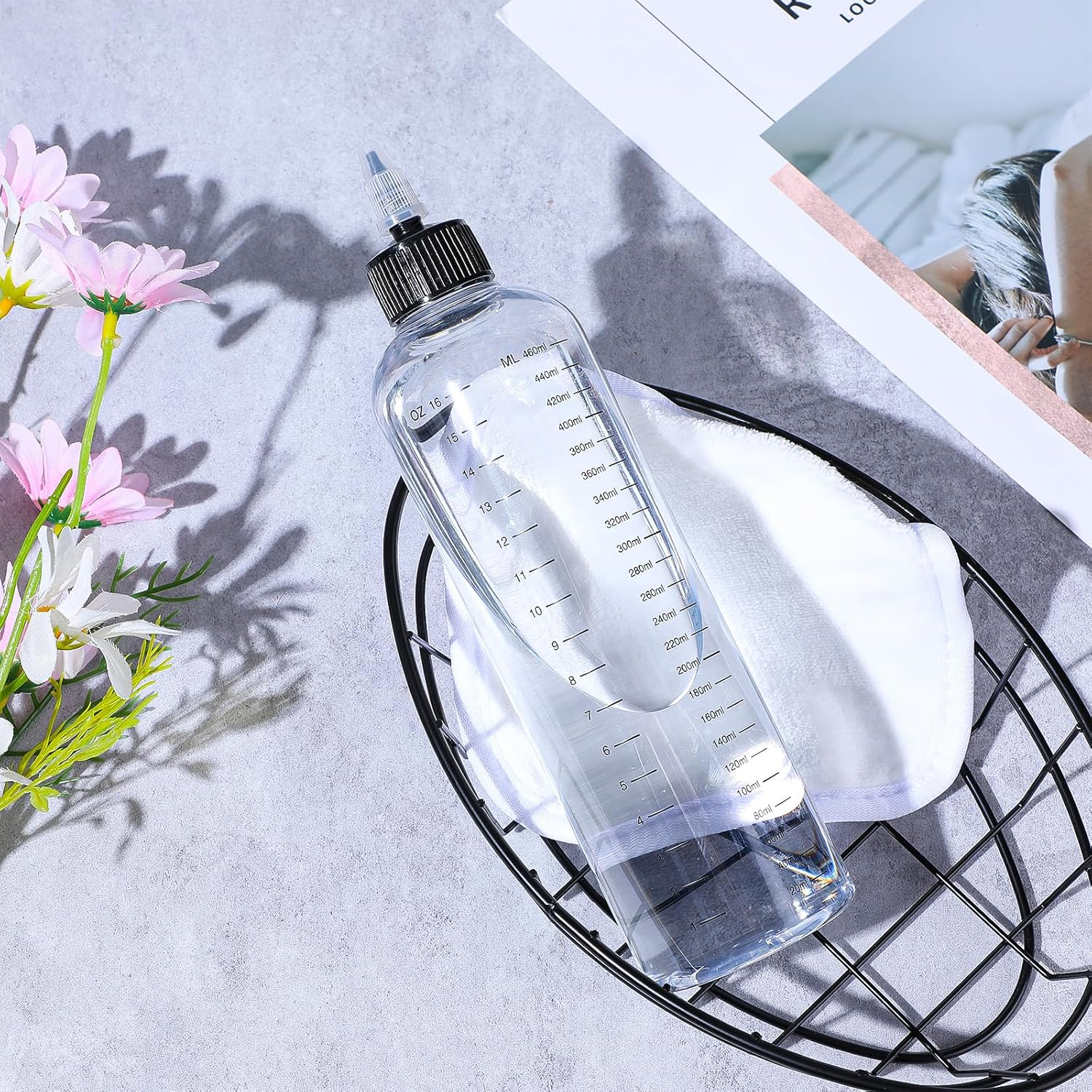 Applicator Bottle for Hair, 2 PCS 16.9Oz Clear Squeeze Bottles Plastic Hair Color Bottle Applicator Twist-On Top Tip Cap with Ratio Graduated Scale, Hair Oiling Applicator Hair Oil Container