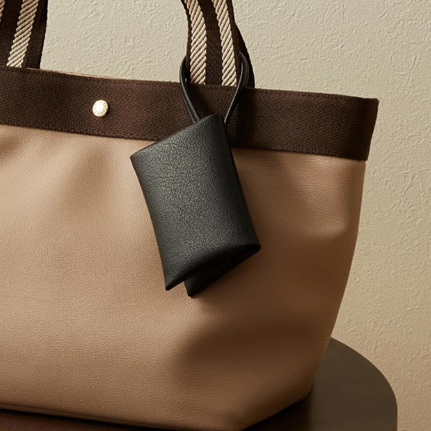 Tissue Storage Bag - Waterproof, Stylish Bag, Compact Storage | Portable Travel Organizer, Small Organizer for Outdoor, Workplace, School, Car, Camping, Luggage, Office, Travel, image number 6