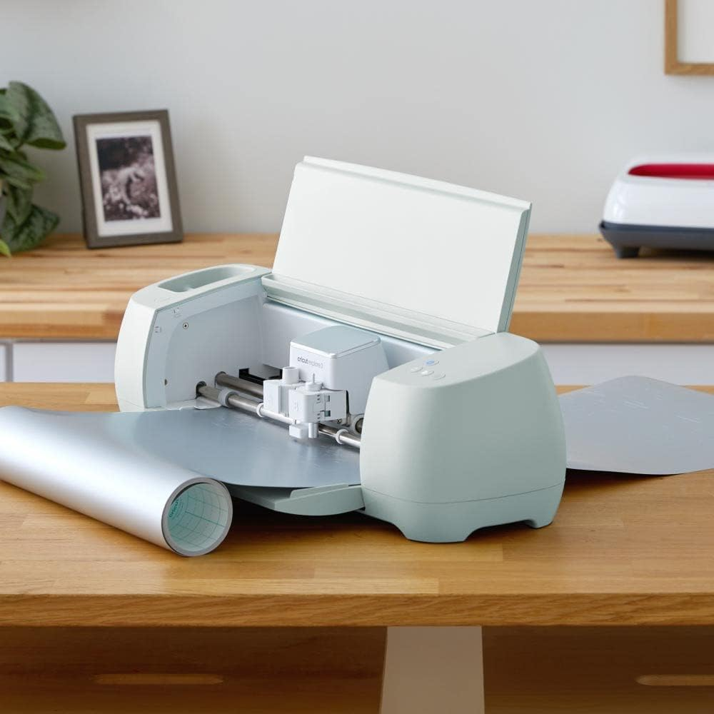 Cricut Smart Permanent Matte Metallic Vinyl (13In X 12Ft, Champagne) for Outdoor Crafts, for Cricut Explore 3 & Maker 3, Create DIY Projects, Decals, Stickers & More, All-Weather & Fade-Proof image number 2