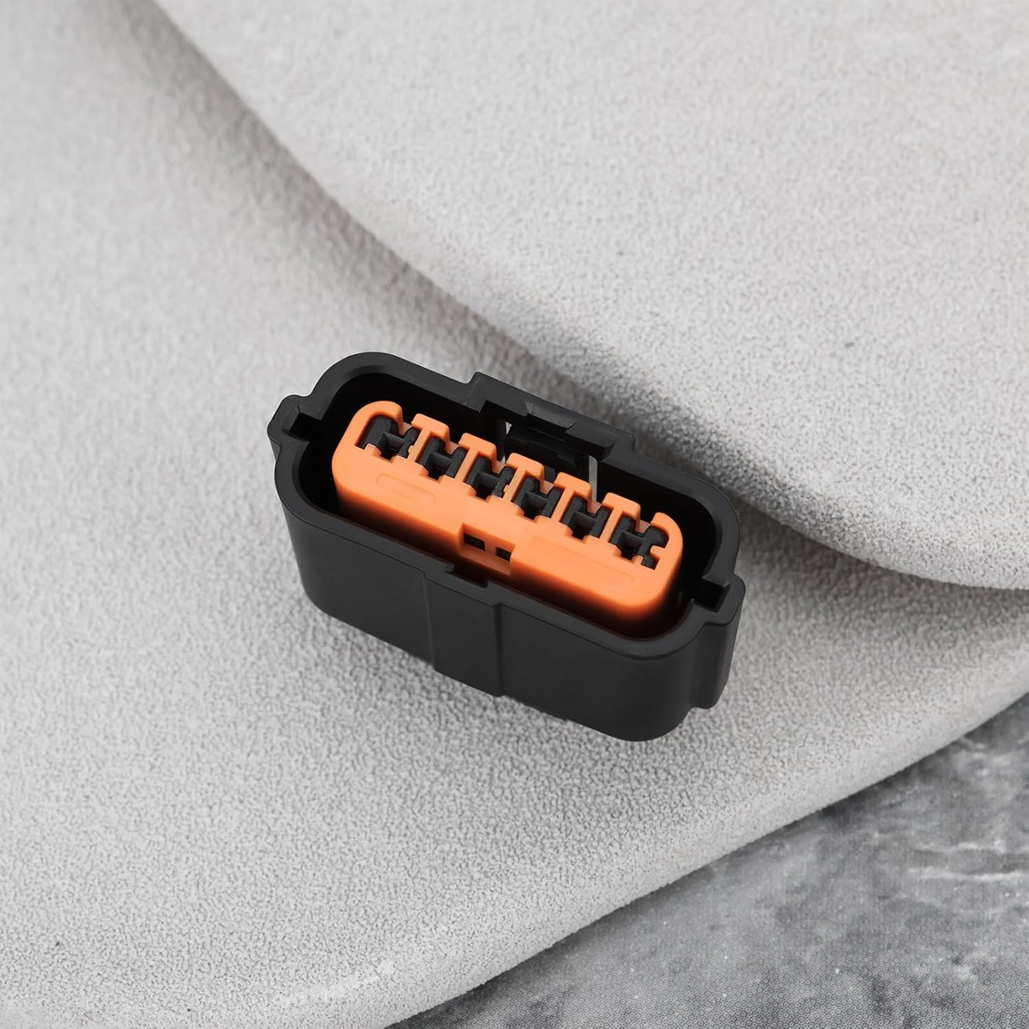 Ecsing 2Pcs 6-Pin Parking Sensor Connector with Terminal Compatible with Hyundai KIA 95720-D3000 99310-D4000 image number 6