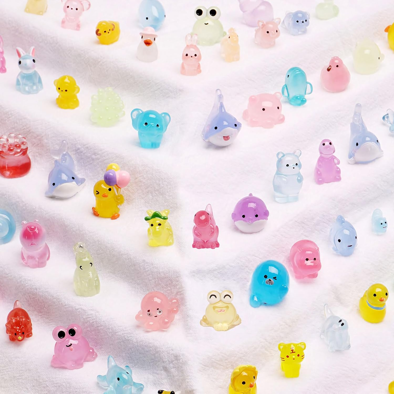 36 Types Ocean Mini Resin Animals, Plastic Tiny Animals for Hidding, Miniature Animals Figures for Seaside Crafts, Dollhouse, Terrariums, Shadowboxes, Birthday Cake Decor