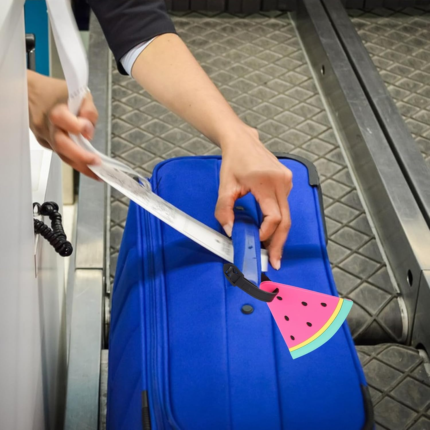 ULDIGI Watermelon Shaped Luggage Tags PVC Travel Bag Id Labels Cute Fruit Baggage Tags for Suitcases Backpacks and Keychains Stylish Beach Travel Essentials image number 4