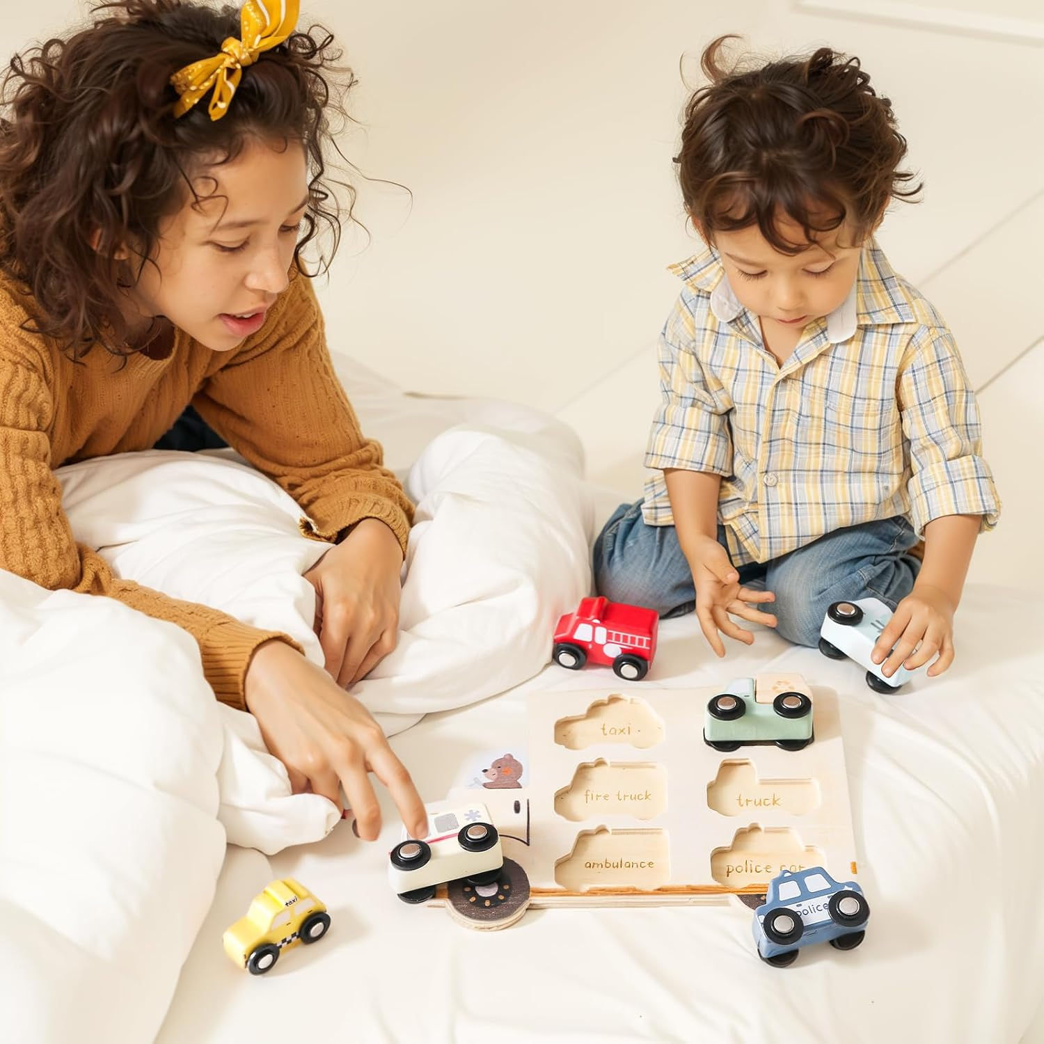 Wooden Cars Vehicle Set for Toddlers 1-3 Wooden City Cars and Trucks Toys for Boys Girls&rsquo; Educational Play image number 2