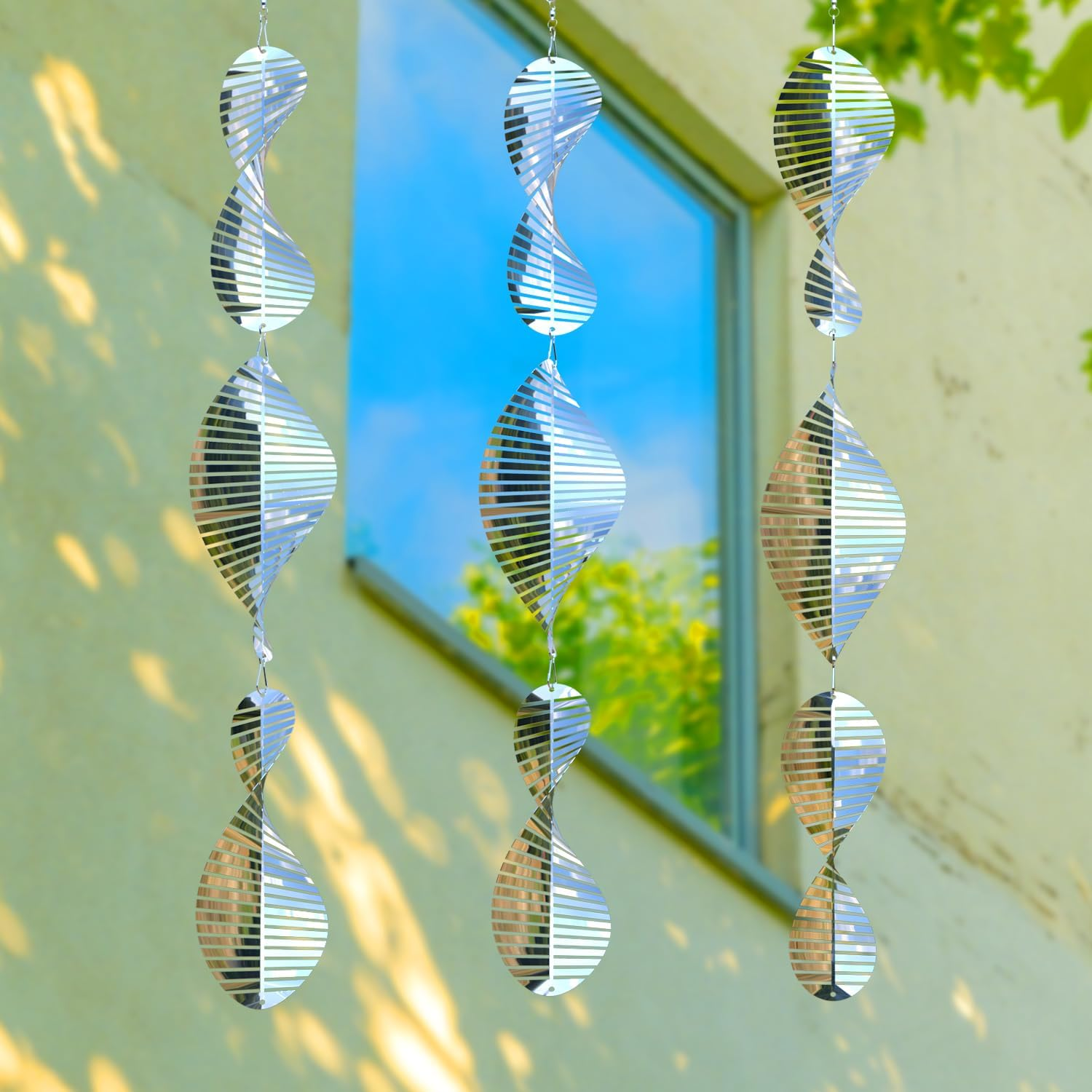 3 * 3 Stainless Steel Bird Scarer Discs Set, 3D Reflective Helix Wind Spinners Bird Reflector & Sparkly Metal Outdoor Garden D&eacute;cor Sculpture Ornaments, Deterrent to Scare Pigeon Away Yard Patio Farm