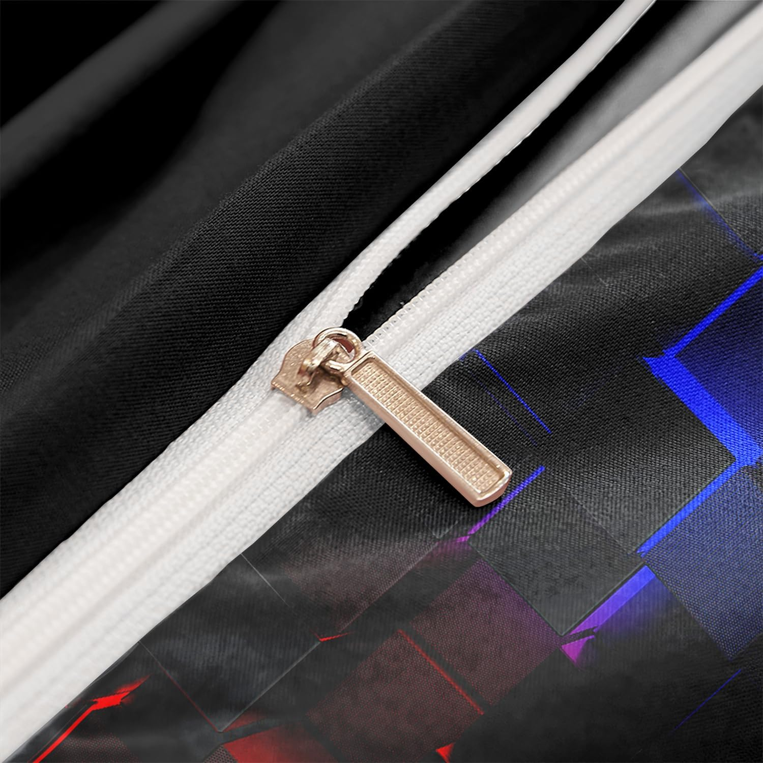 Checkered Duvet Cover Set Twin Size, Red and Blue Grid Printed Quilt Personalized Geometric Square Grid Bedding Set Modern Abstract Check Quilt Cover for All Season (1 Duvet Cover + 2 Pillowcase) image number 6