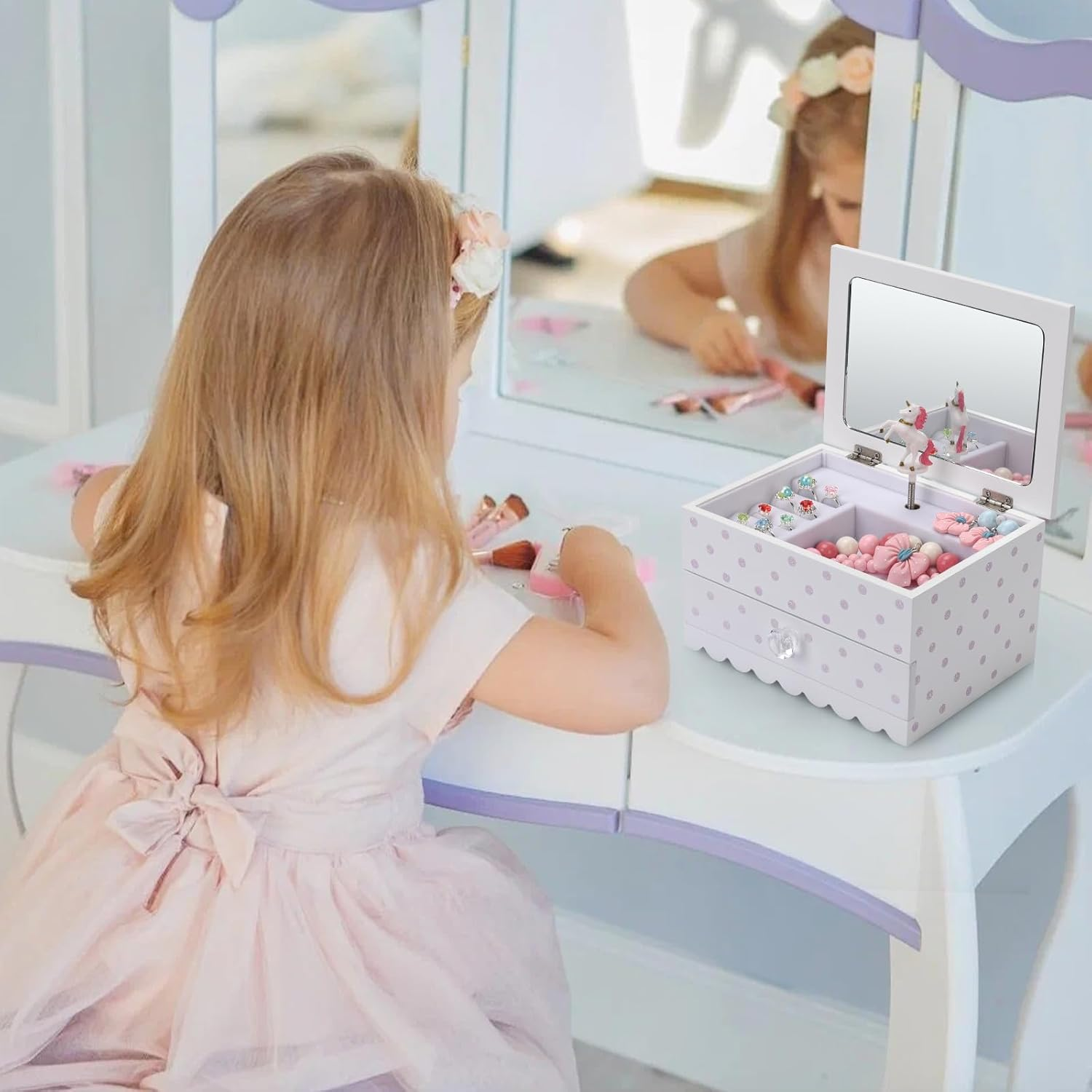 Bella Unicorn Musical Jewelry Box for Girls and Teens &ndash; Painted Wood Box with Sparkling Polka Dots &ndash; Dancing Little Unicorn &ndash; Charming Room D&eacute;cor and Childhood Memories Keepsake Box (White) image number 3