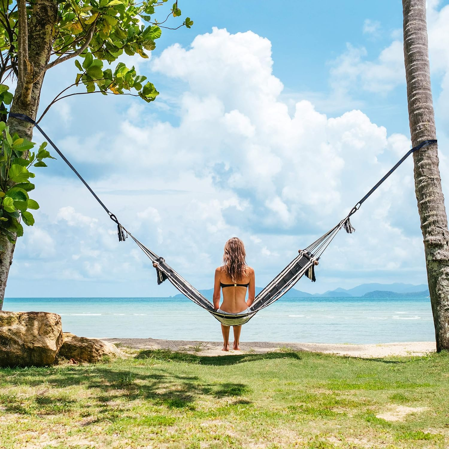 Relaxdays Hammock Straps, Hanging Suspension Swing Kit, Garden & Outdoor, Holds 200 Kg, 2 X Snap Hooks & Straps, Black image number 1