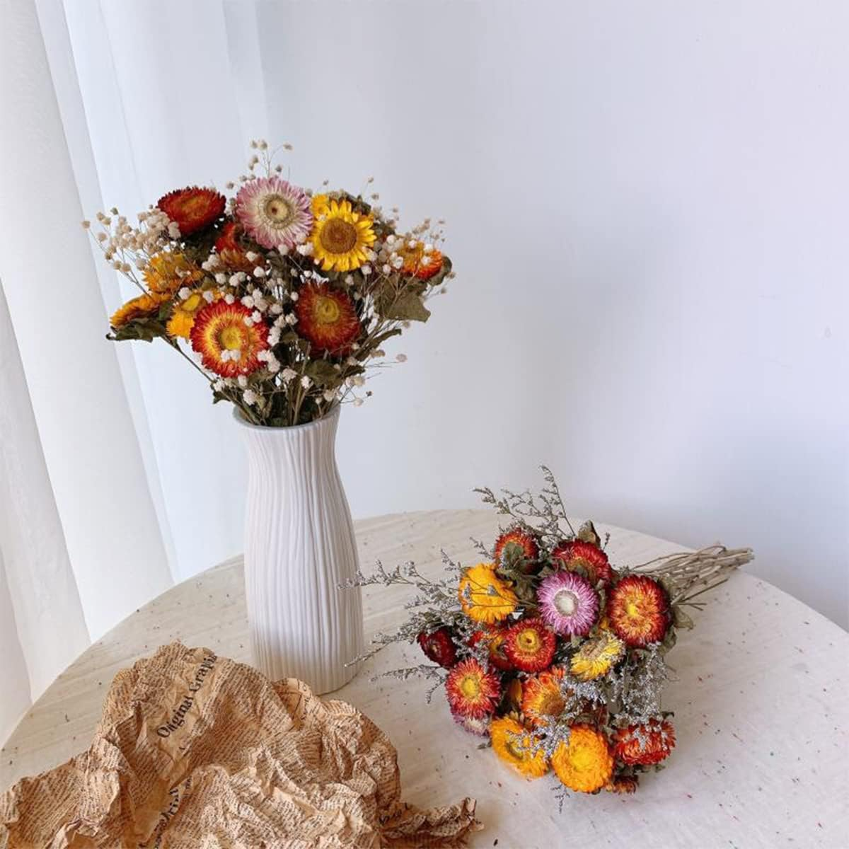 Tooget 40Pcs Natural Dried Daisies, Dried Daisy Flowers Bouquet with Stem for Wedding Home Office Party DIY Flower Arrangement image number 6