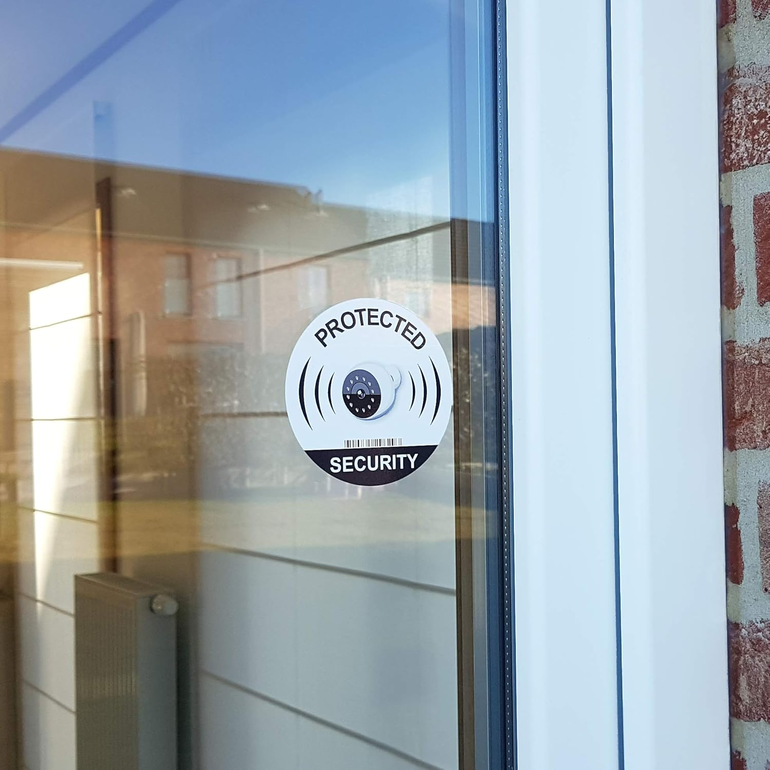 8 round IP Security Camera Stickers - 95Mm - Indoor & Outdoor - Deterrent for Thieves