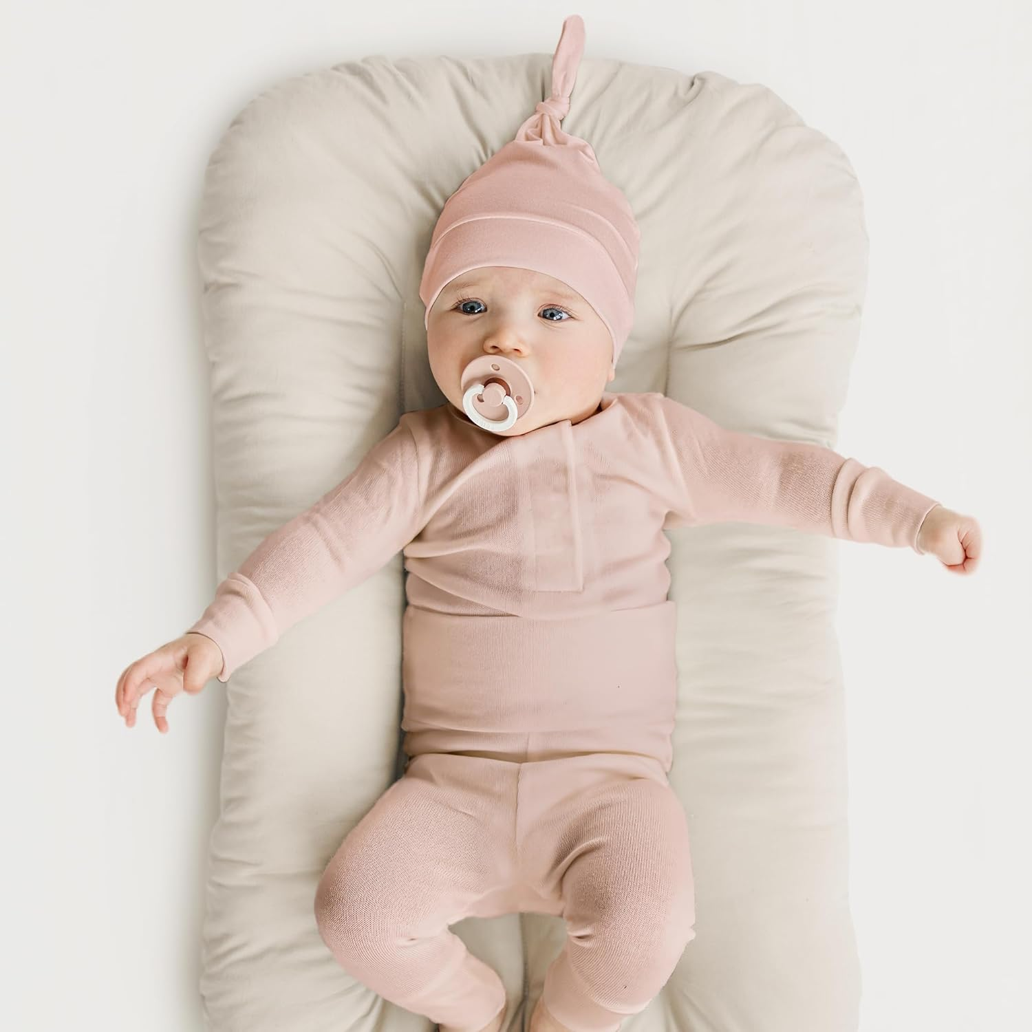 Konssy 8 Pack Baby Newborn Hats Set Knot Beanie Hats Soft for Infant Baby Girls Boys Caps 0-6 Months - Pink image number 4