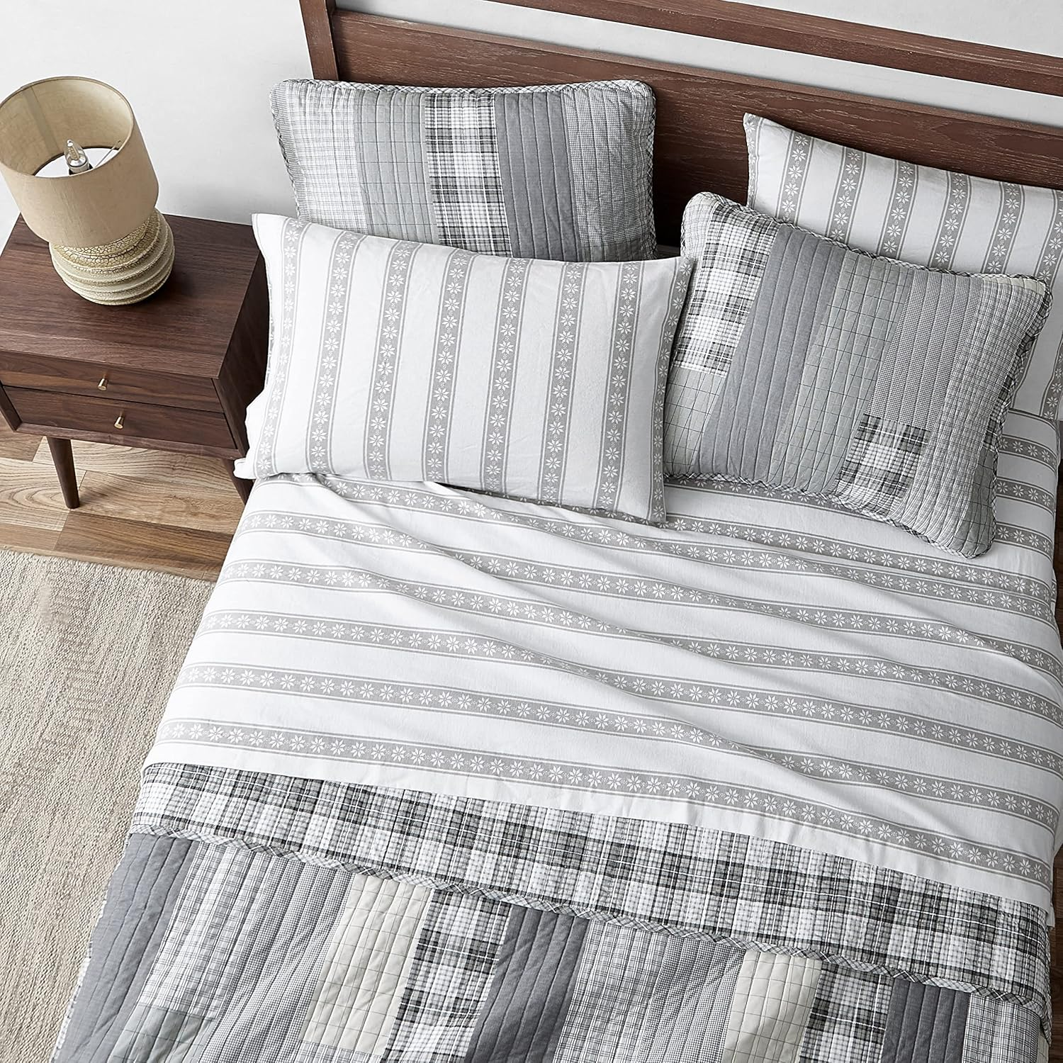 Eddie Bauer - Full Sheets, Cotton Flannel Bedding Set, Brushed for Extra Softness, Cozy Home Decor (Snowflake Fair Isle, Full) image number 3