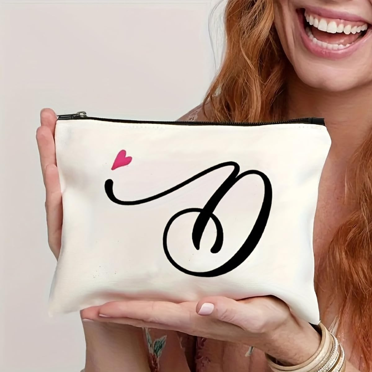 LAKYMIE A-Z Personalised Cosmetic Bag, Small Make-Up Bag, Toiletry Bag, Birthday Gifts for Women, Mothers, Best Friends and Bridesmaids (Letter D) image number 3