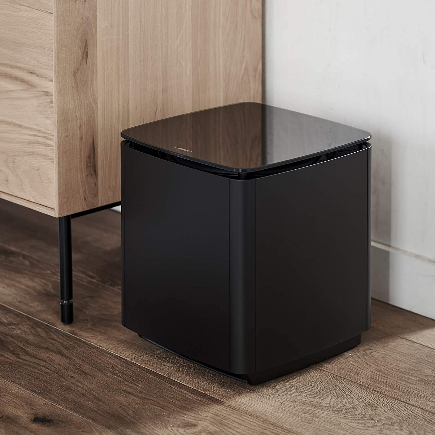 Bose Bass Module 700 - Black- Wireless, Compact Subwoofer - Black image number 4
