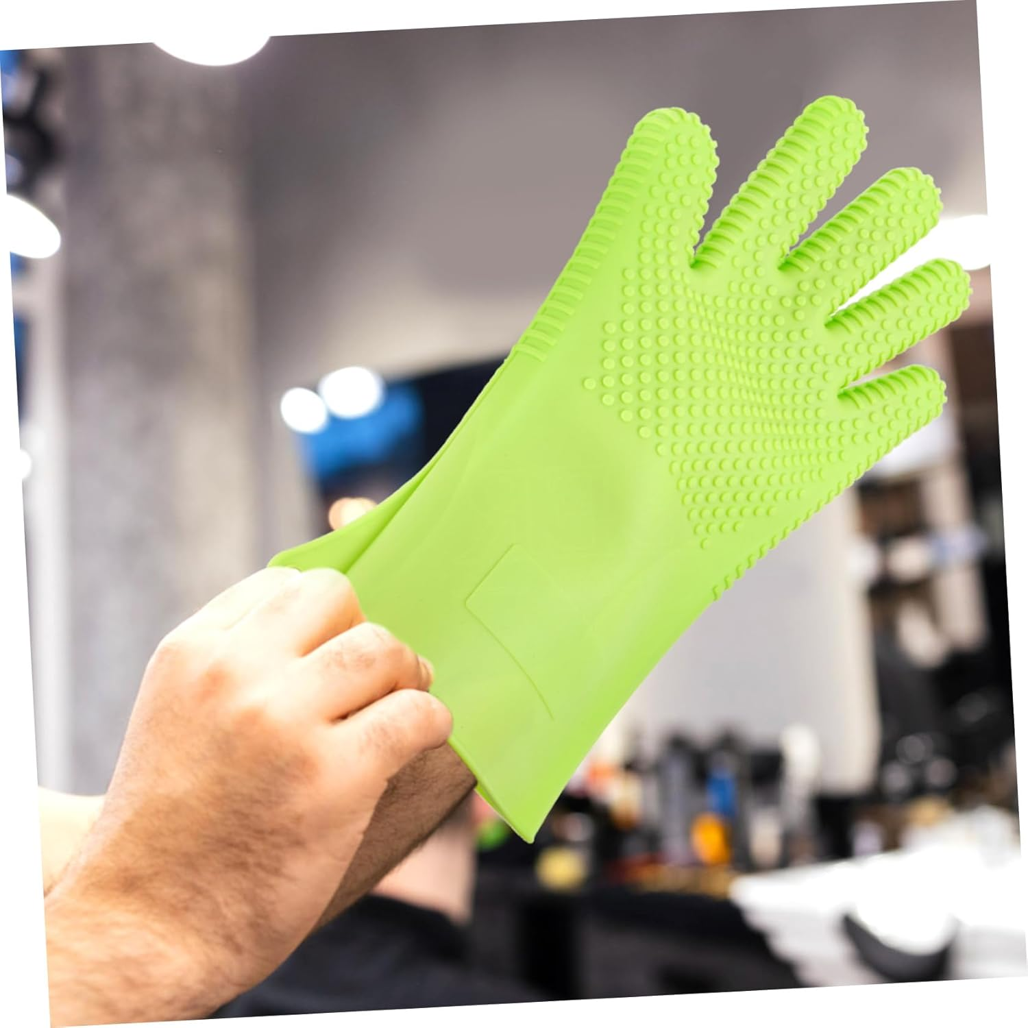 FOYTOKI Thermal Insulated Silicone Gloves Heat Gloves for Hair Styling Cooking Food Safe Oven Mittens Large image number 5
