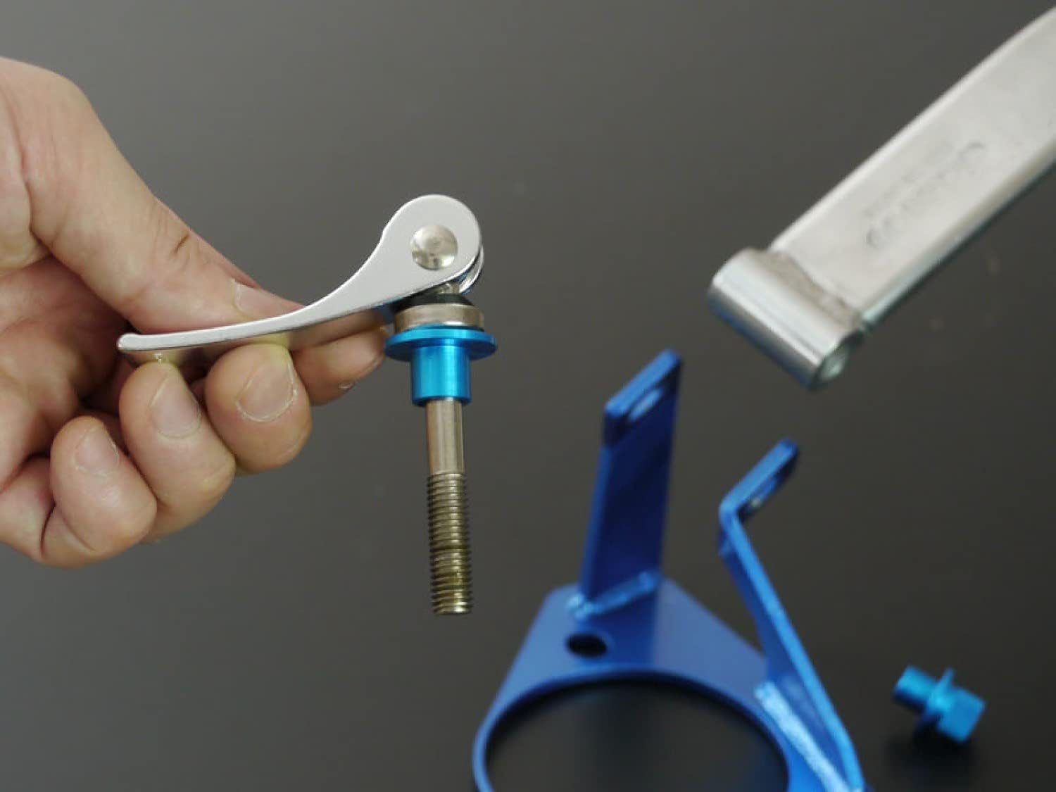 Cusco 00B 540C Quick Release Lever for OS Type Strut Bars (Set of 2) image number 4