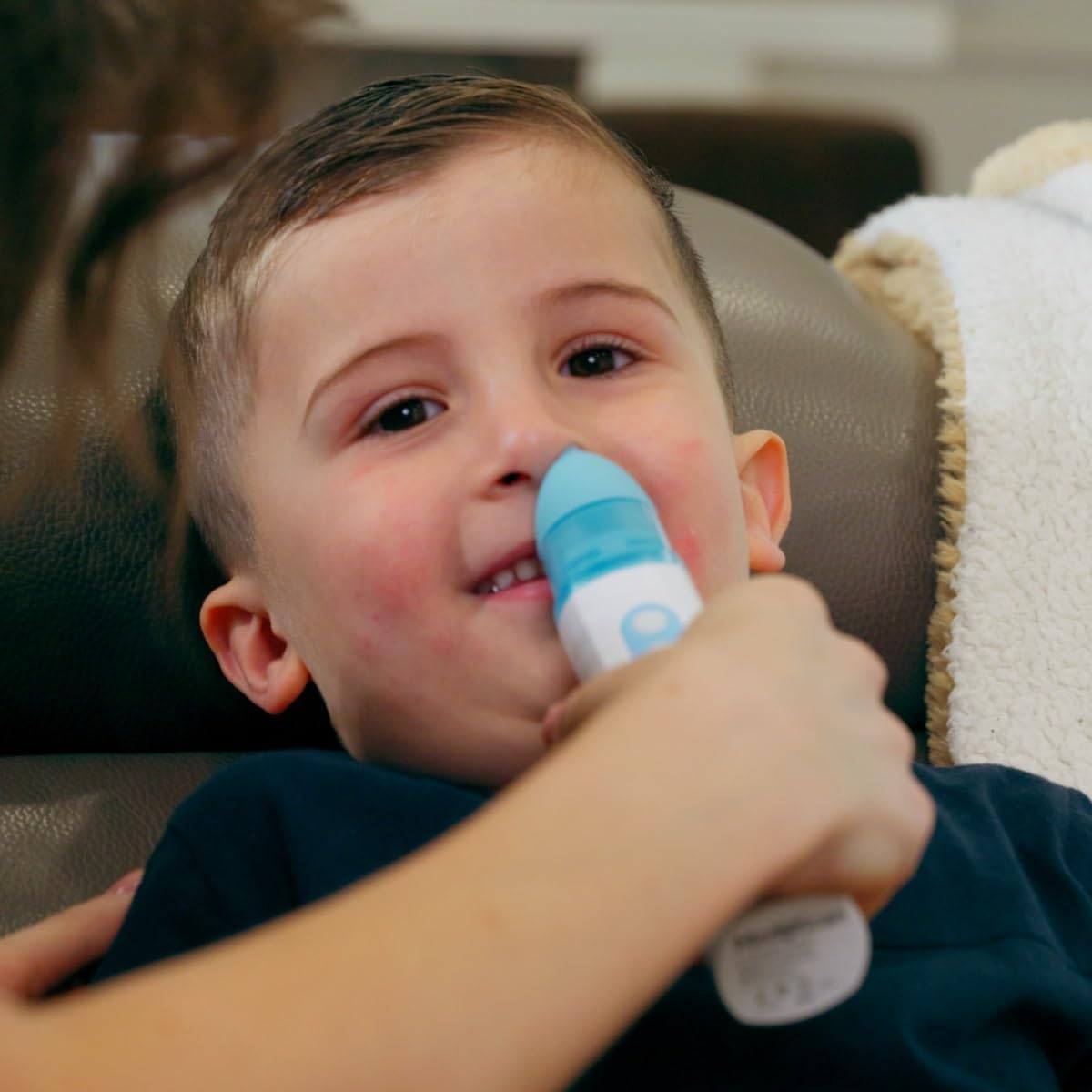 Medescan L'Il Booger Buster &ndash; Baby Nasal Aspirator with 2 Suction Levels, LED Light, Rechargeable & Hygienic Design, Soft Silicone Tips for Gentle & Effective Mucus Removal image number 4