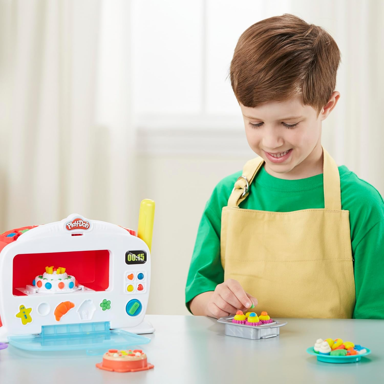Play-Doh - Kitchen Creations - Magical Oven Inc 6 Tubs of Dough & Acc - Creative Kids Toys - Ages 3+ image number 2