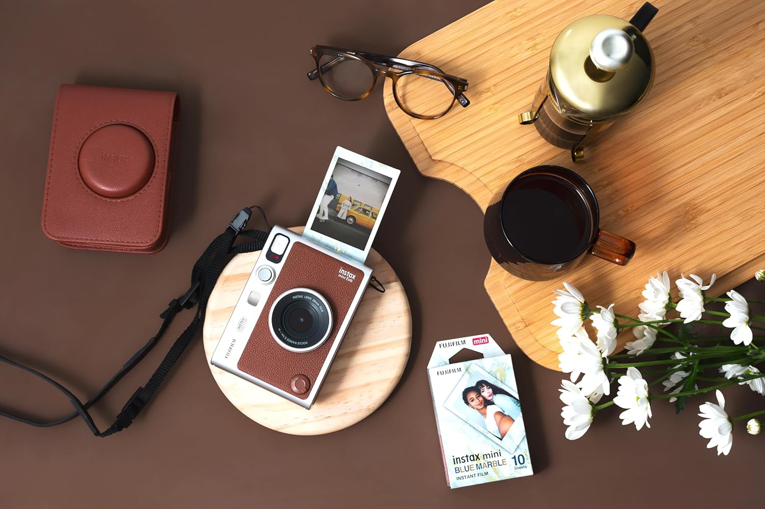 Instax Fujifilm Mini EVO Bundle, Brown image number 1