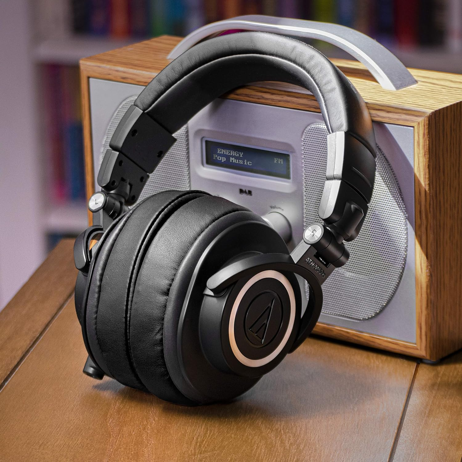 (Black) - Brainwavz Earpads for ATH M50X, M50XBT, M40X, M30X, Hyperx, SHURE, Turtle Beach, AKG, ATH, Philips, JBL, Fostex Replacement Memory Foam Ear Pads & Fits Many Headphones (See List), Black Oval image number 5