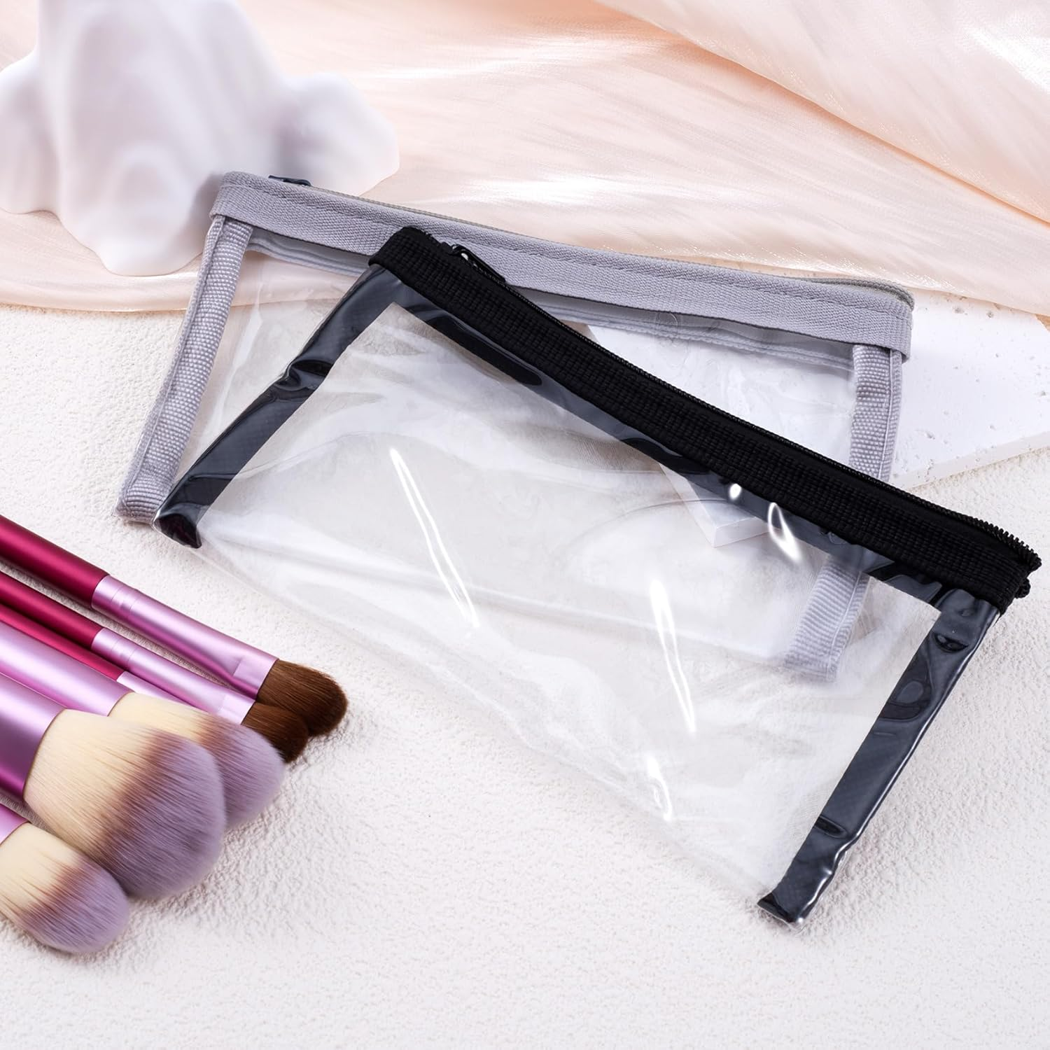 BEIQIYA 2Pcs Mini Clear Zipper Makeup Pouches, Small TPU Portable Cosmetic Bags, 6.3X3.5In Waterproof Makeup Pouch Purse Organizers for Jewelry Travel Supplies Storage- Black & Grey image number 4
