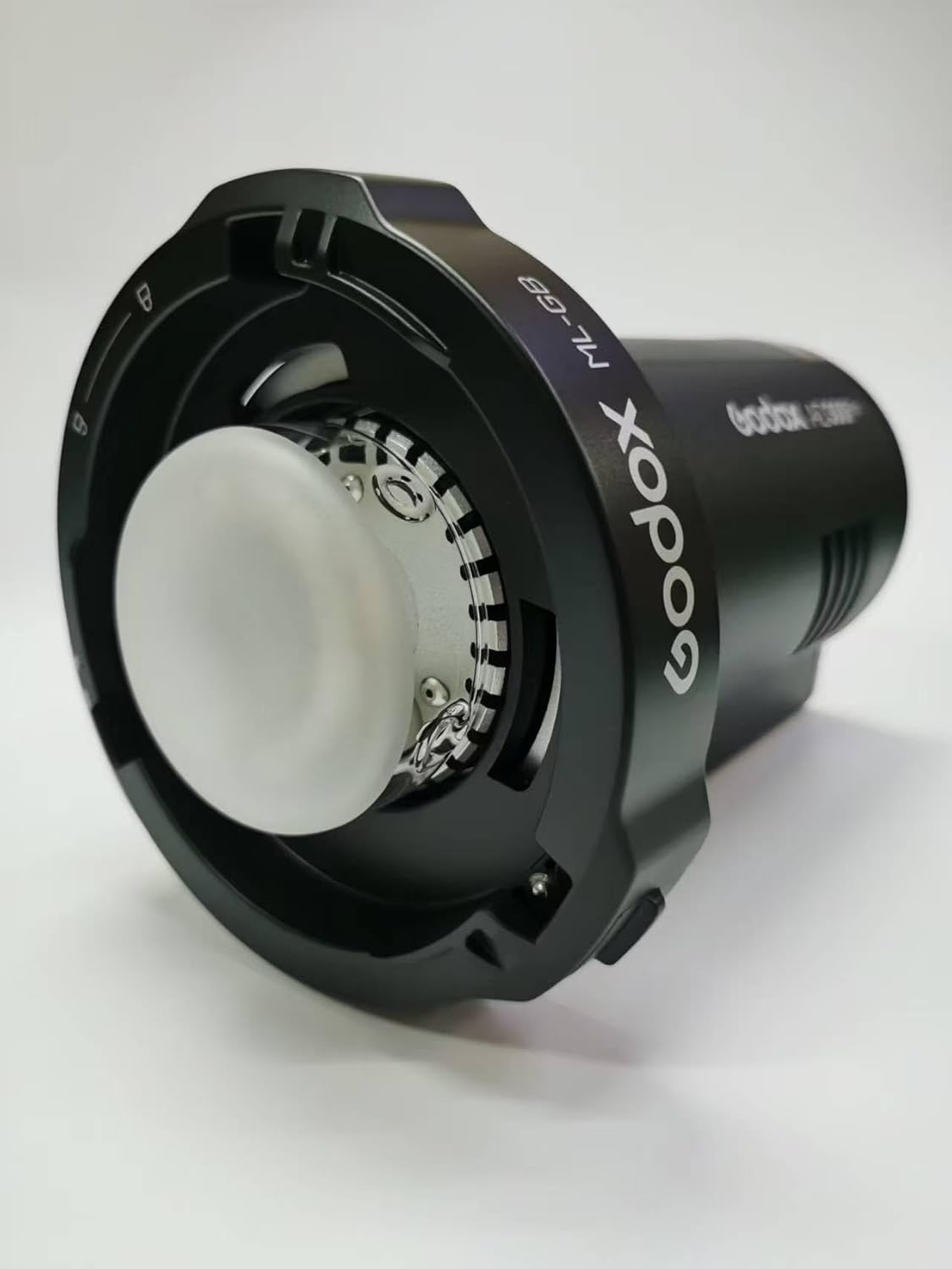 Godox ML-GB Bowens Adapter for Ad300Pro Flash, Ml100Bi, Ml60Iibi, ML30, Ml30Bi, ML60, Ml60Bi Led Video Lights image number 5