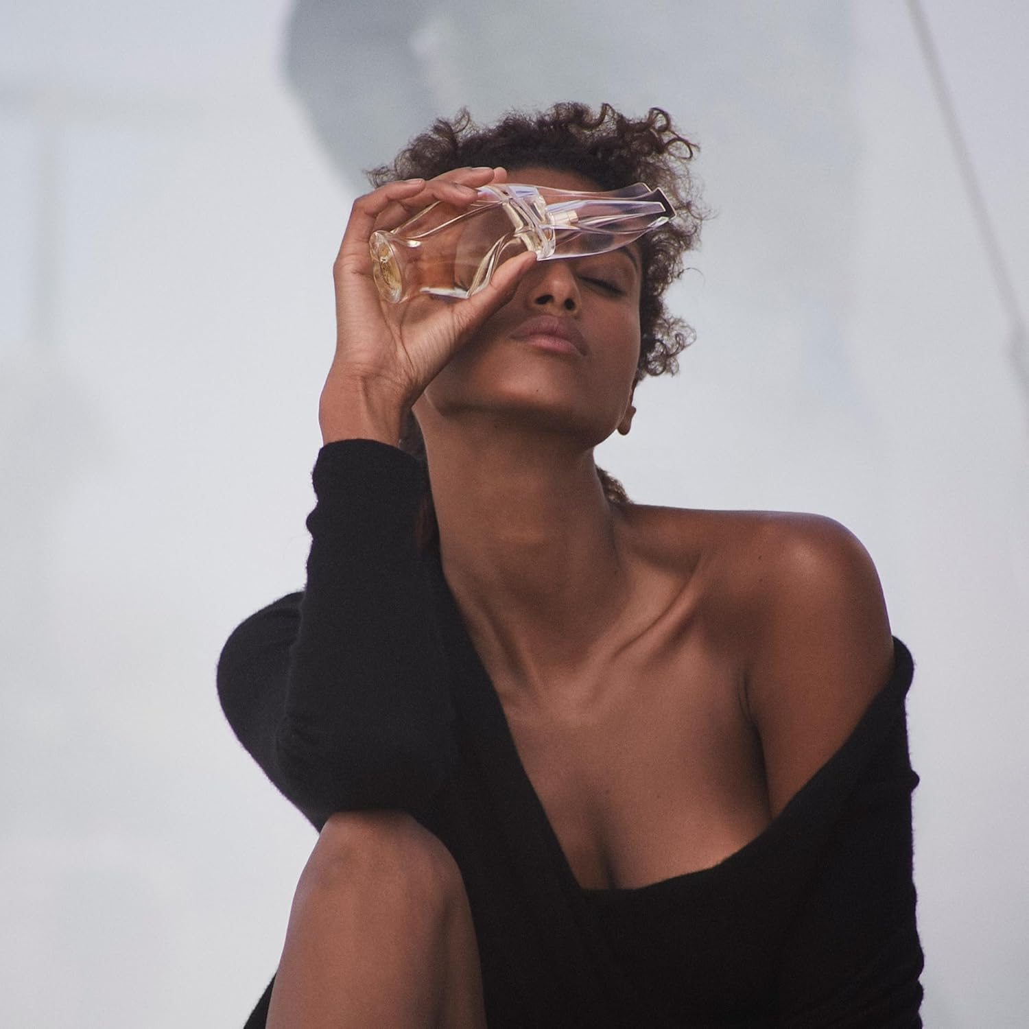 Donna Karan Cashmere Mist for Women 1 Oz EDP Spray image number 4