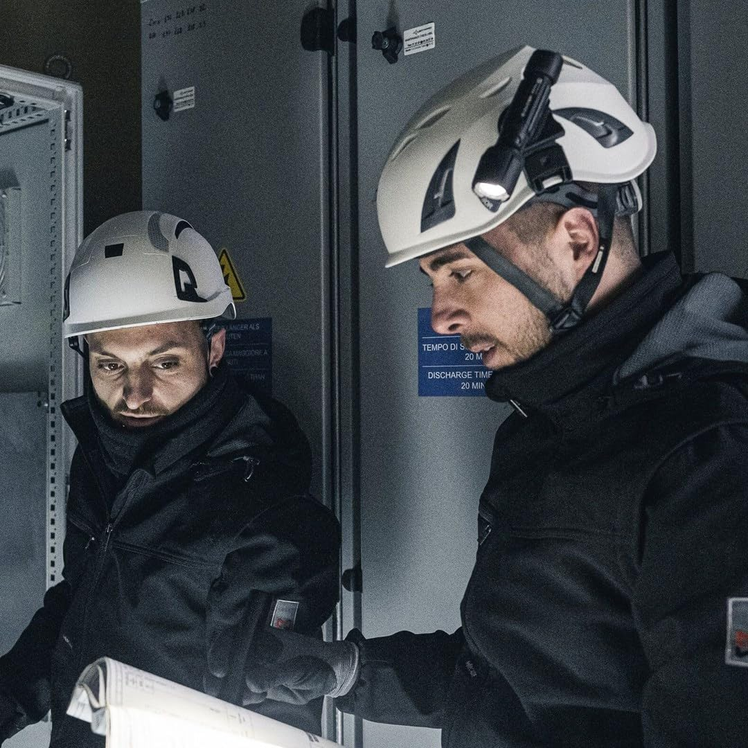 Ledlenser P5R Pro LED Rechargeable Torch, Pocket Size, Super Bright 750Lm, USB-C High CRI Work Light, 280M Adjustable Focus, Long Lasting 18 Hour Battery, IP68 Waterproof for Workshop Garage Mechanic image number 1