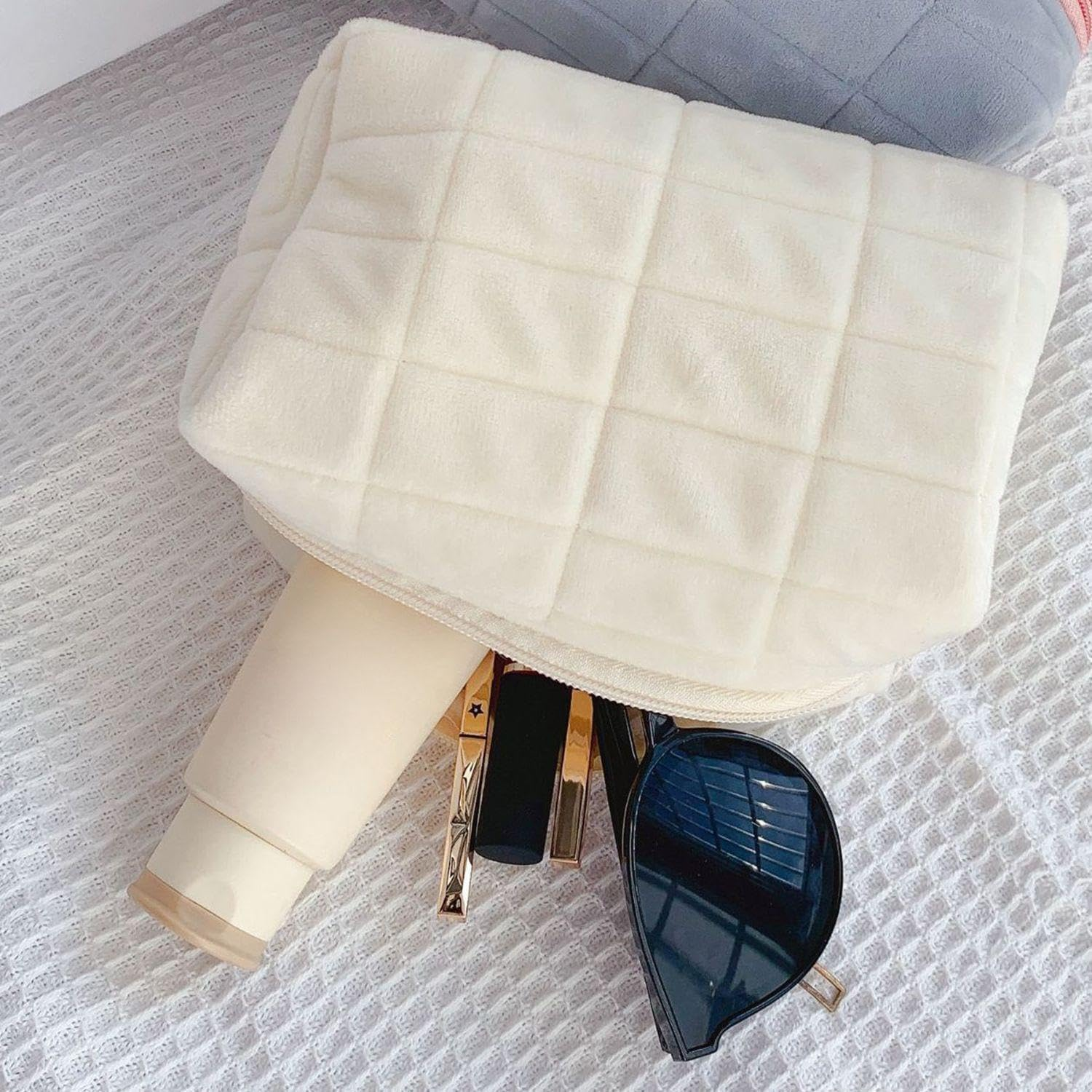 Wilder 2 Pieces Cosmetic Bag Large Capacity Storage Bag Ladies Storage Bag Travel Accessories Storage Bag for Toiletries image number 2