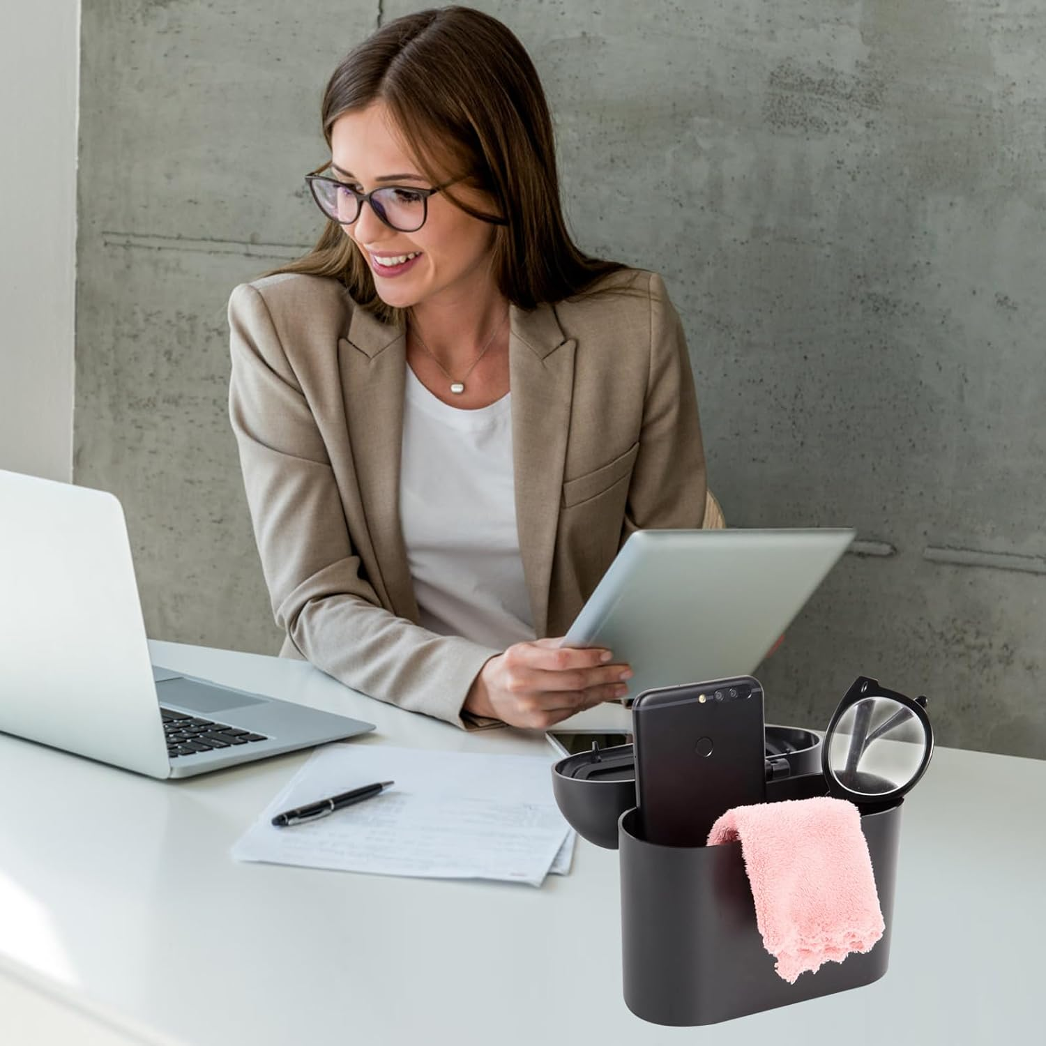 Car Trash Can Bin with Lid & 210PCS Trash Bags, 2Pack Hanging Mini Vehicle Garbage Can Leakproof, Car Dustbin Garbage Organizer Container for Car Home Office