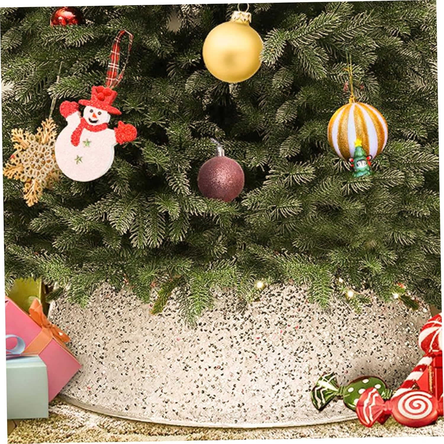 Christmas Tree Collar 28 Inch/70Cm Glitter Tree Collar Shiny Sequins Xmas Tree Skirt Ring Basket Cover Holiday Home Party Christmas Tree Decor Silver