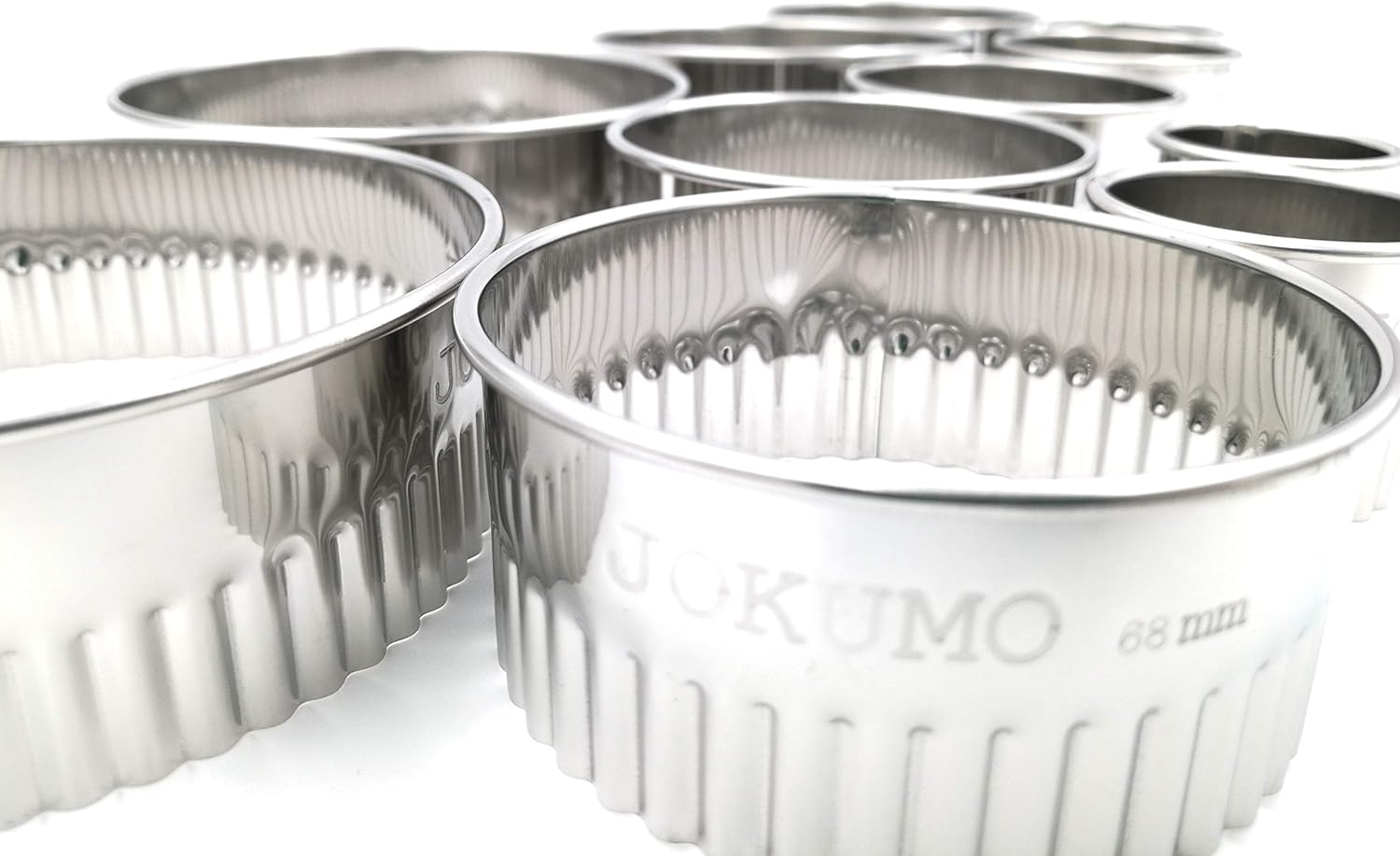 JOKUMO 11 Piece Graduated Sizes Fluted Edge round Pastry/Cookie Cutter Set Heavy Duty 18/8 304 Stainless Steel - Metal Engrave Size -Tin Storage Box for Scones, Pastries, Baking, Desserts, Muffins, image number 4