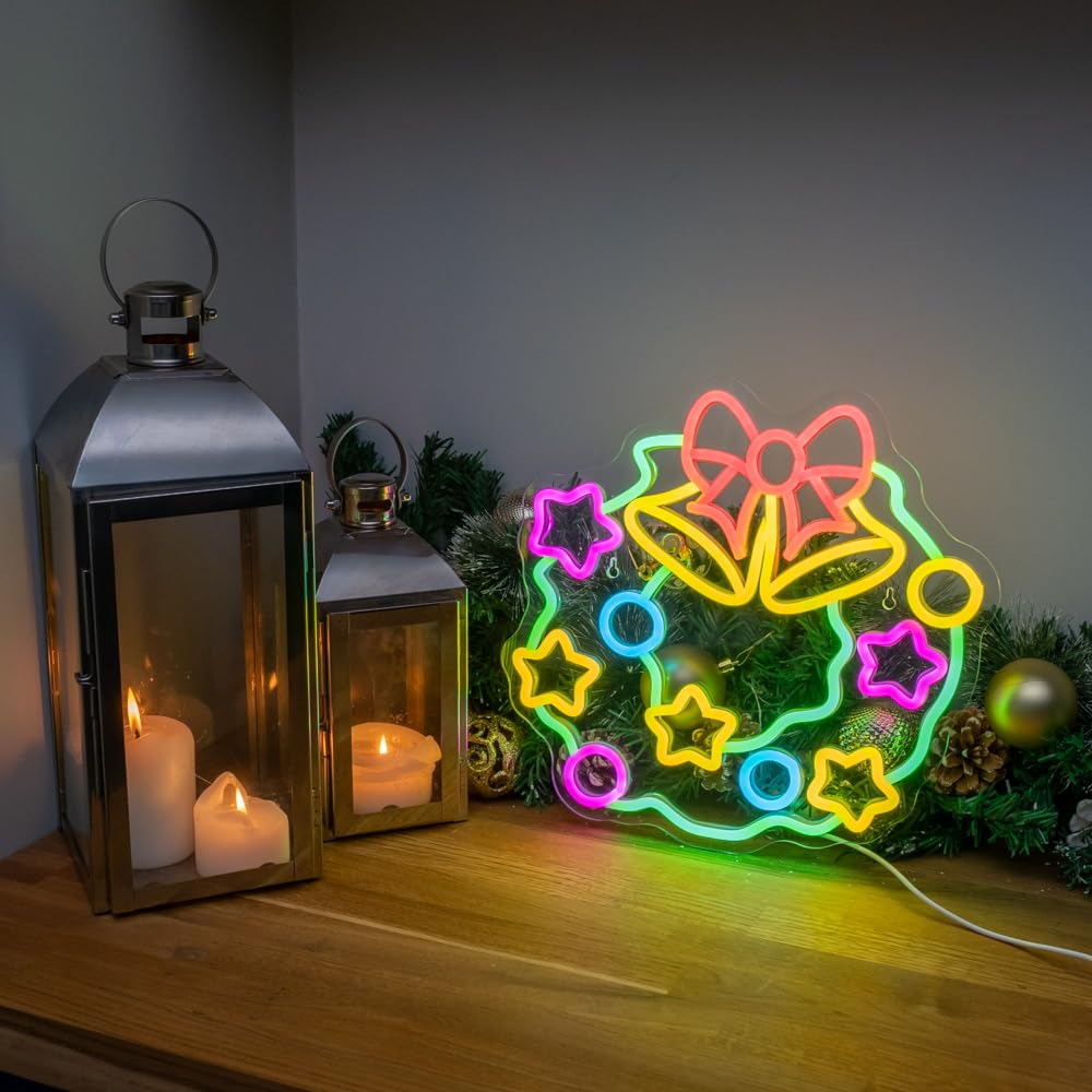 TRIXES Neon Wreath LED Light up Sign - Large 32Cm Retro Wall Decoration - Festive Hanging Decor USB Powered