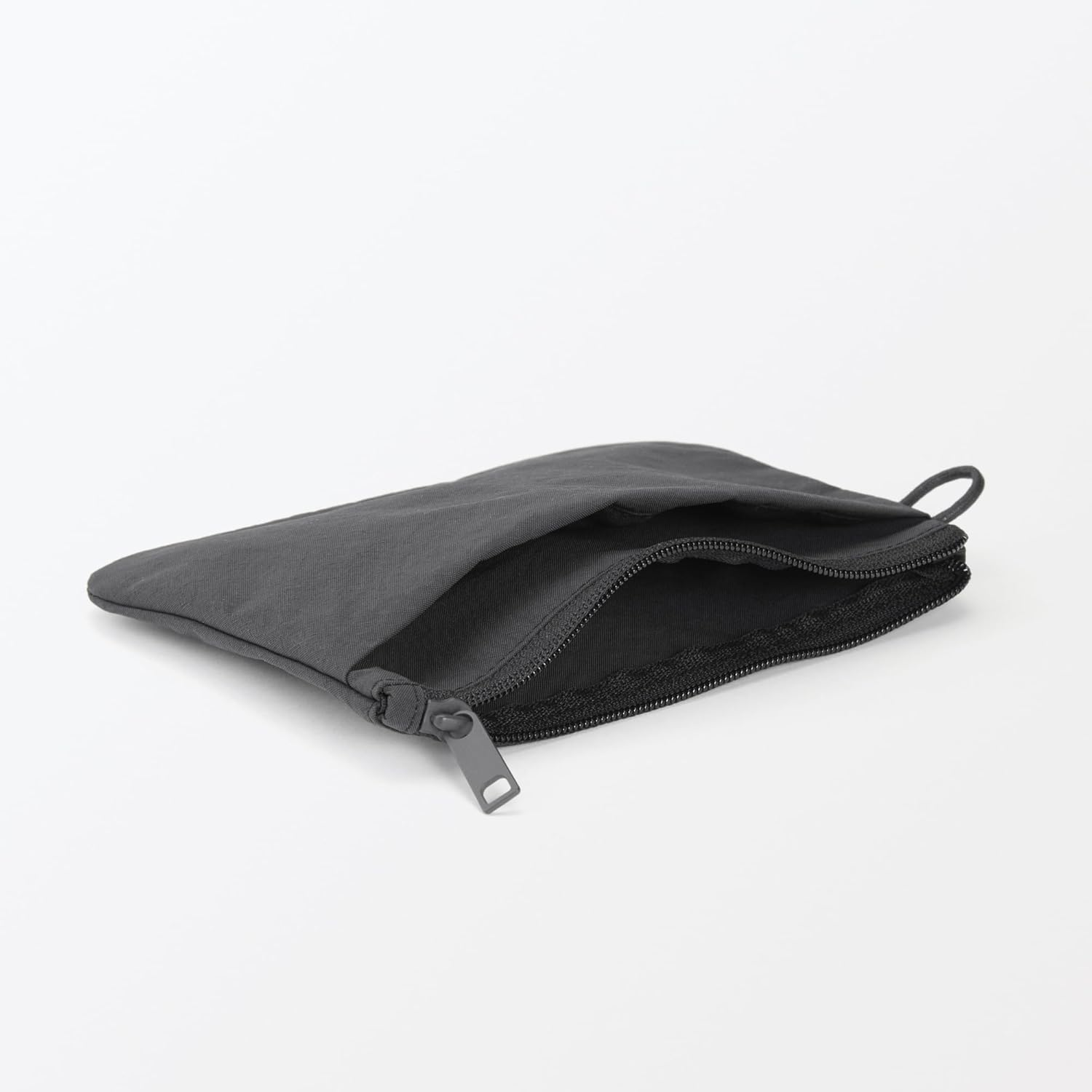 Muji Wrinkle Nylon Flat Pouch Medium
