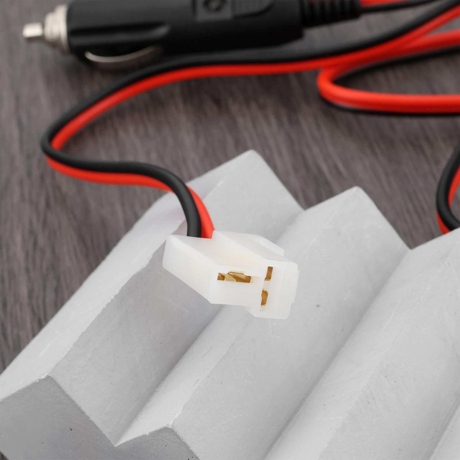 1PC Car Radio Power Cigarette Lighter 12V 50W with LED Indicator Compatible with Kenwood Compatible with Icom Mobile Radio Line Length 110Cm image number 4