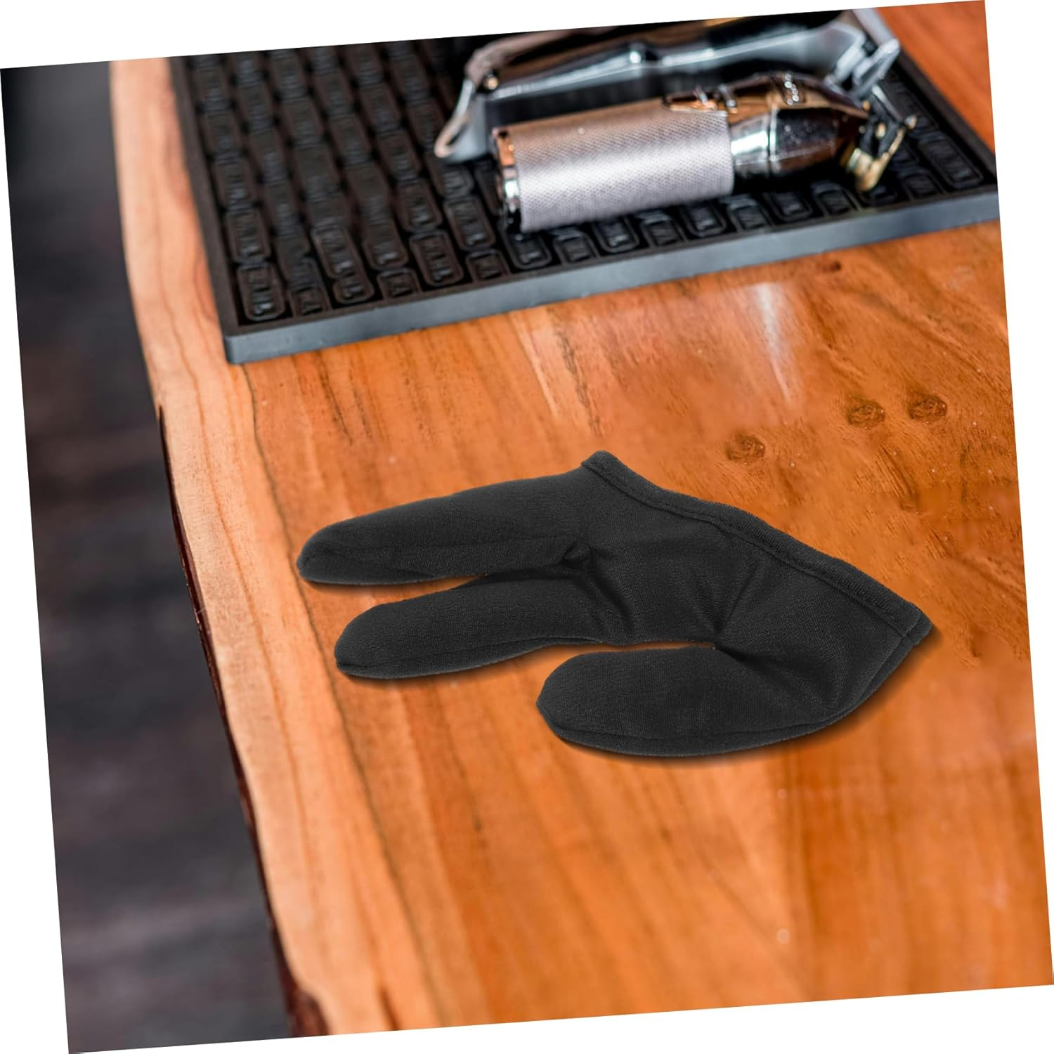 BATHVEVE Professional Hair Straightener Gloves Heat Resistant Gloves for Hair Tools for Salon Use image number 5